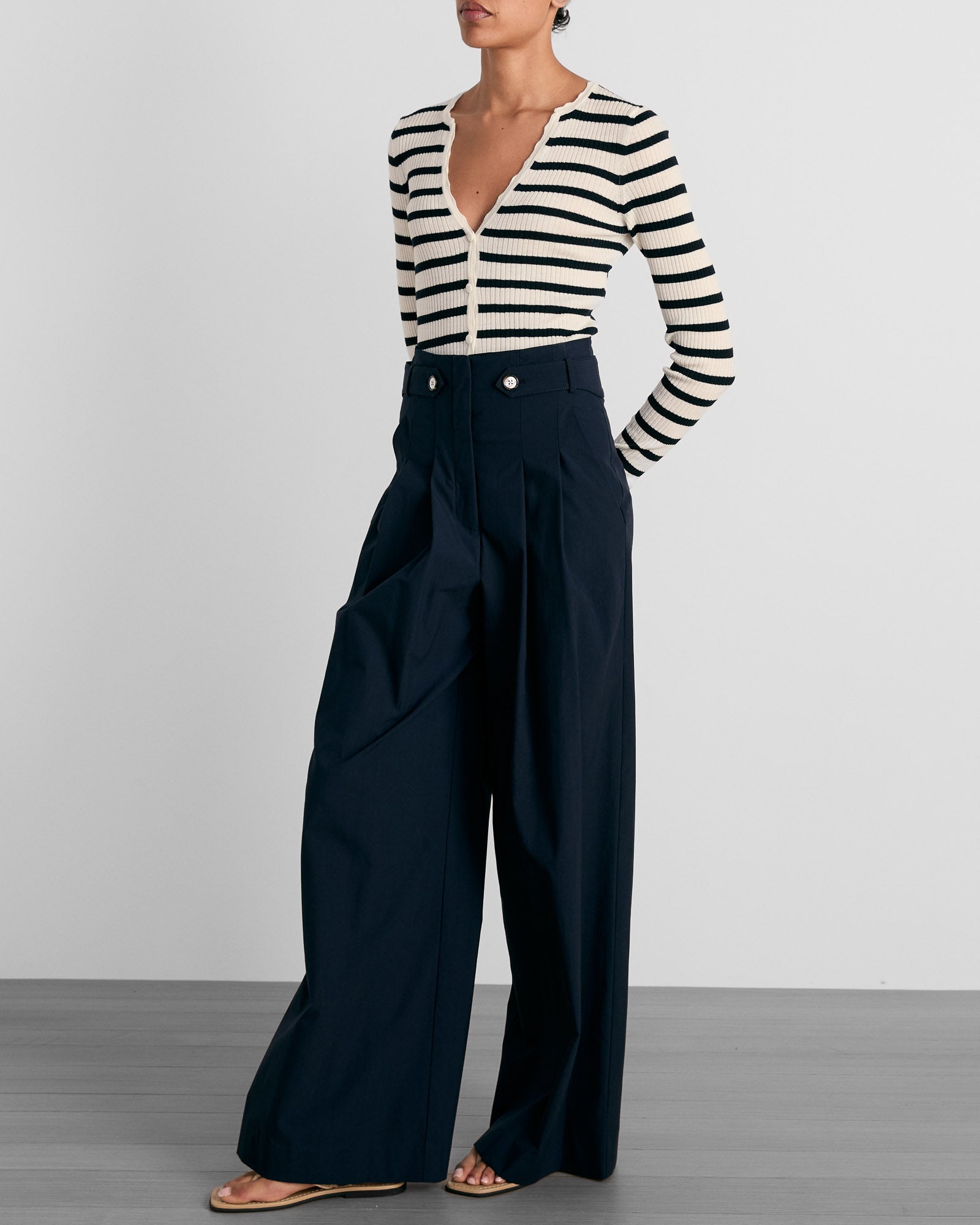 Anwin Cardigan