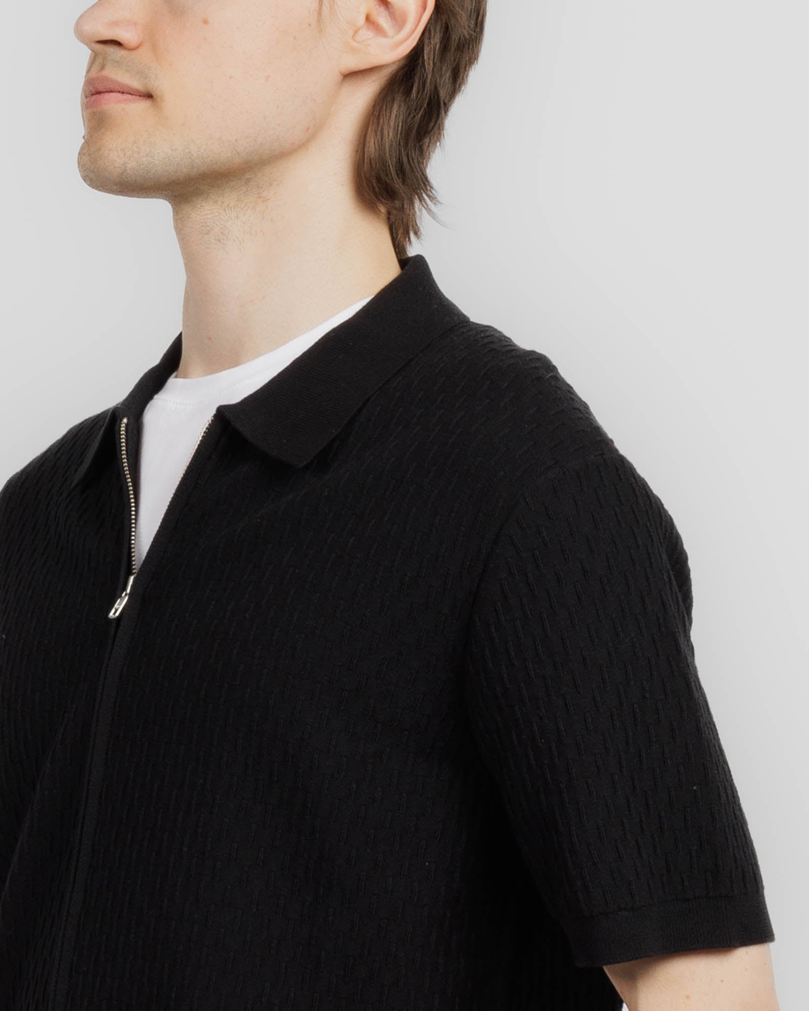 Gustav Zip Short Sleeve
