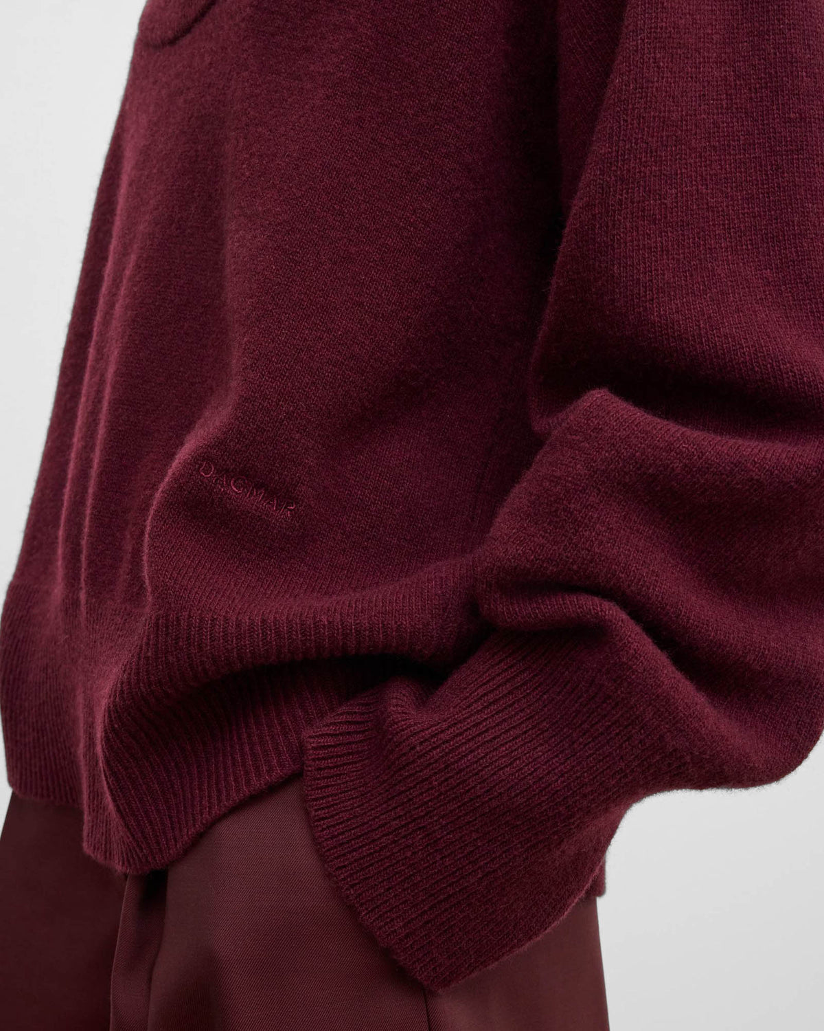 Soft Wool Scoop Knit