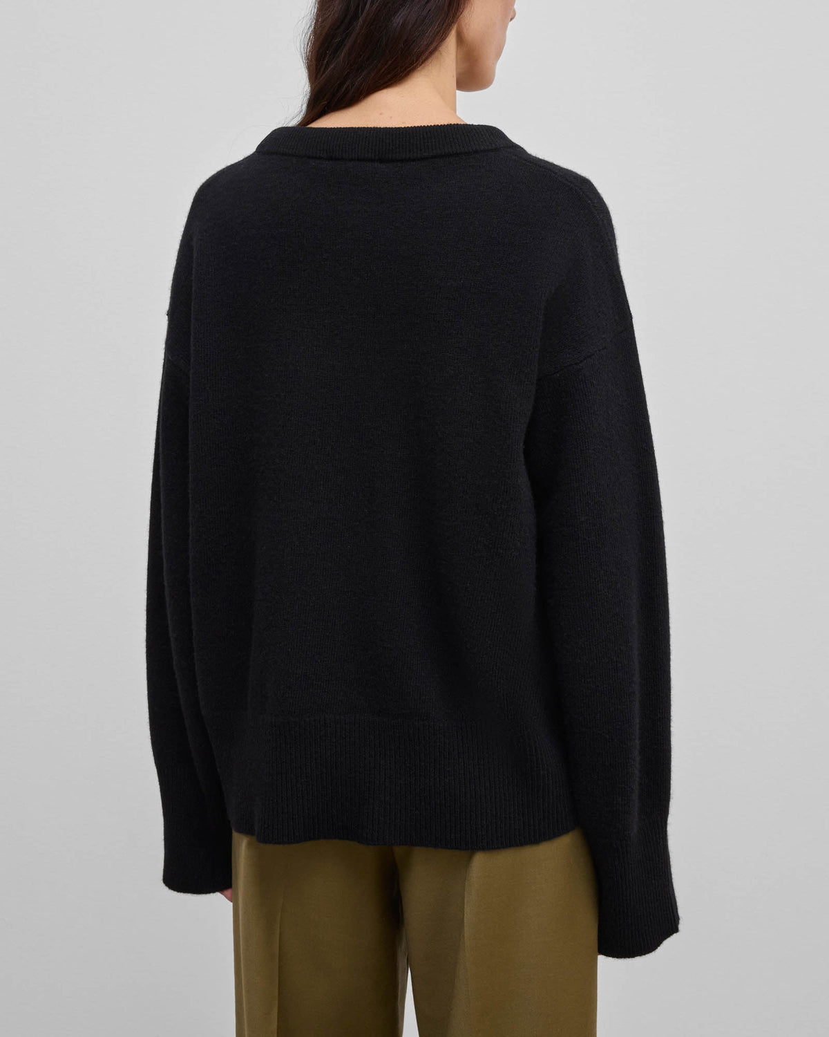 Soft Wool Scoop Knit