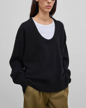 Soft Wool Scoop Knit