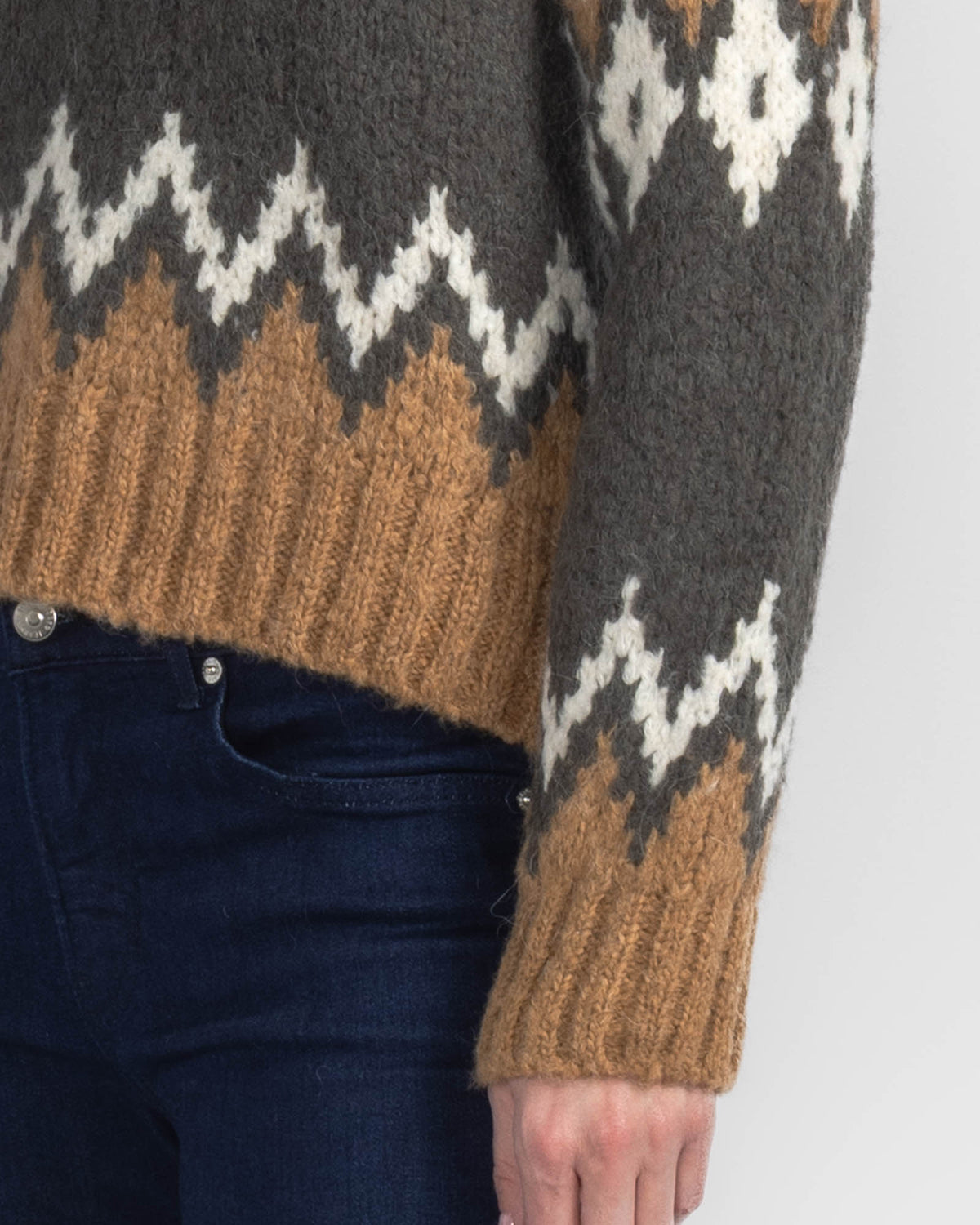 Jessalyn Pullover