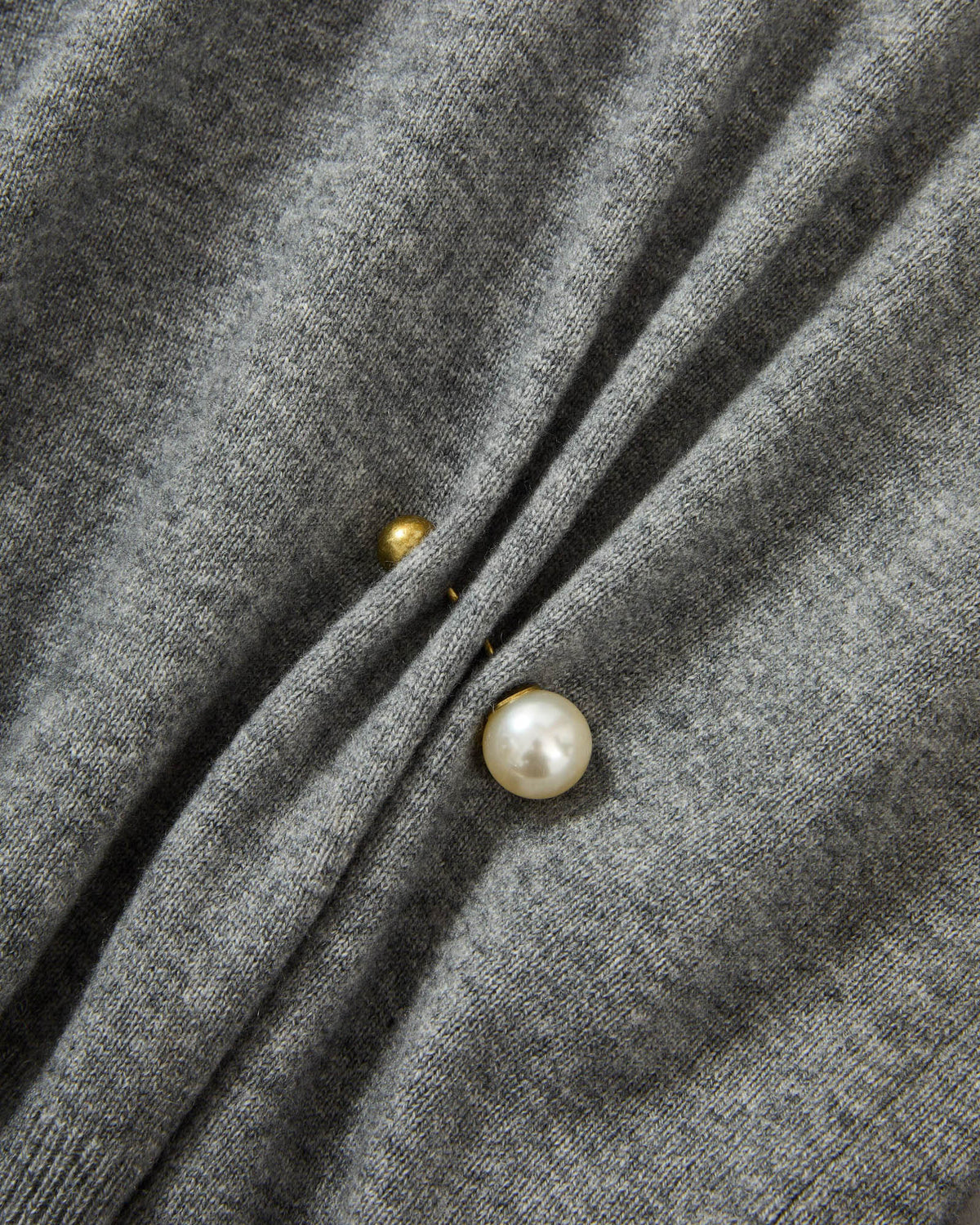 Frankie Brooch Pullover