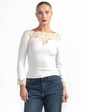 Riana Tee