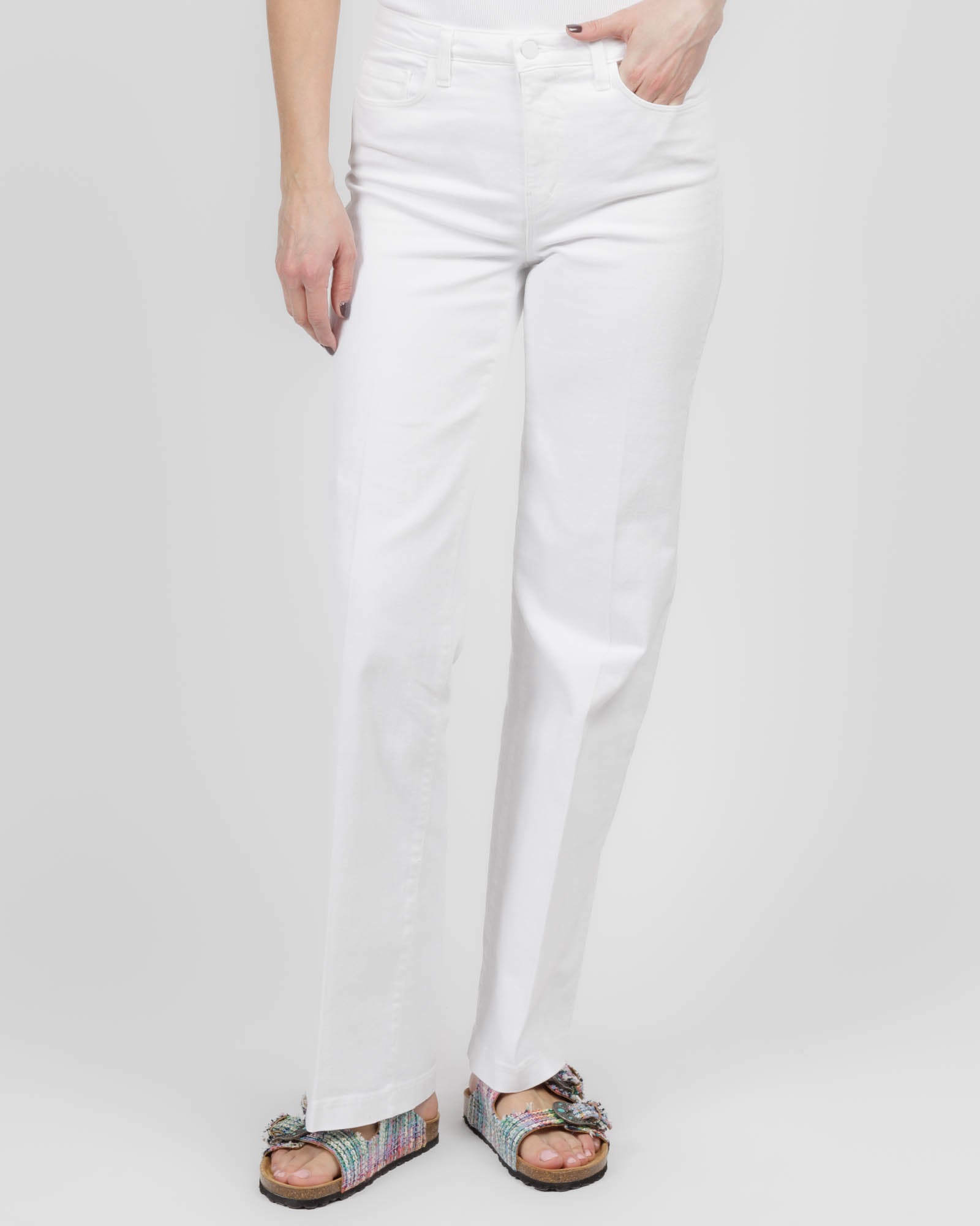 Clayton Wide-Leg Jean