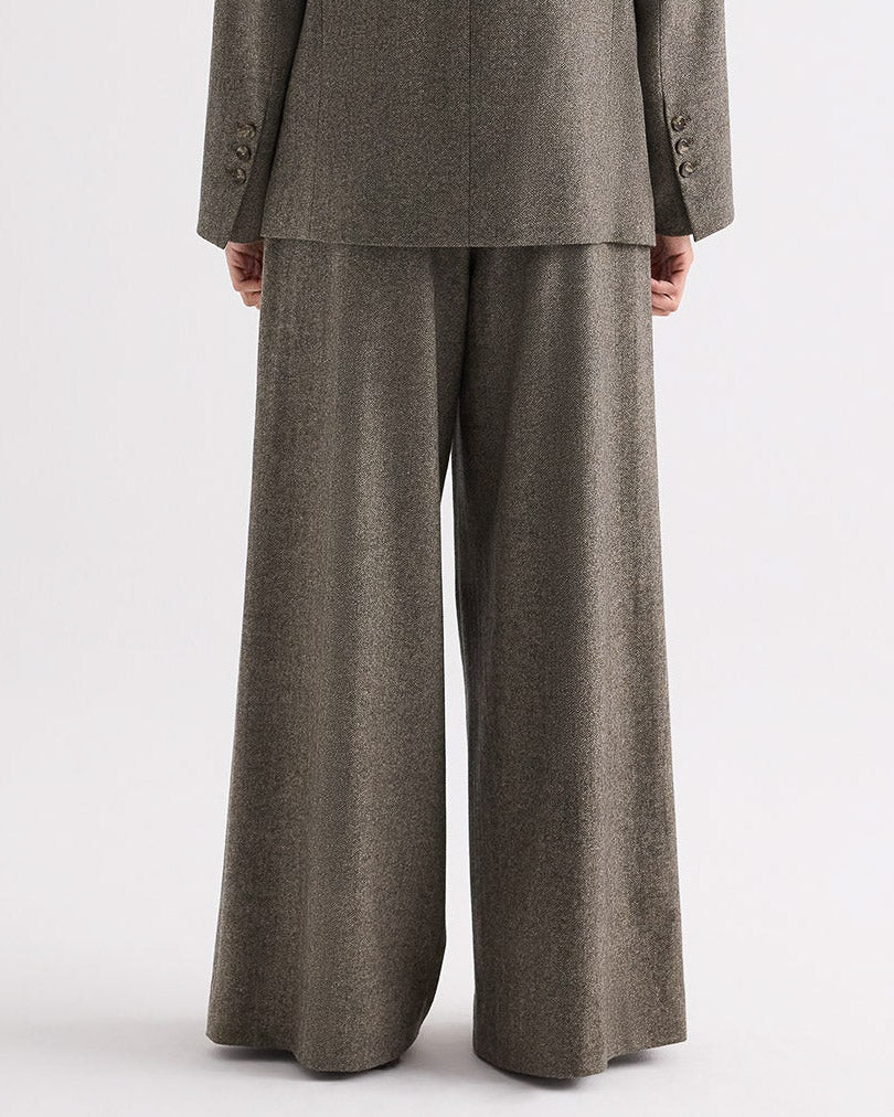 Avery Pant