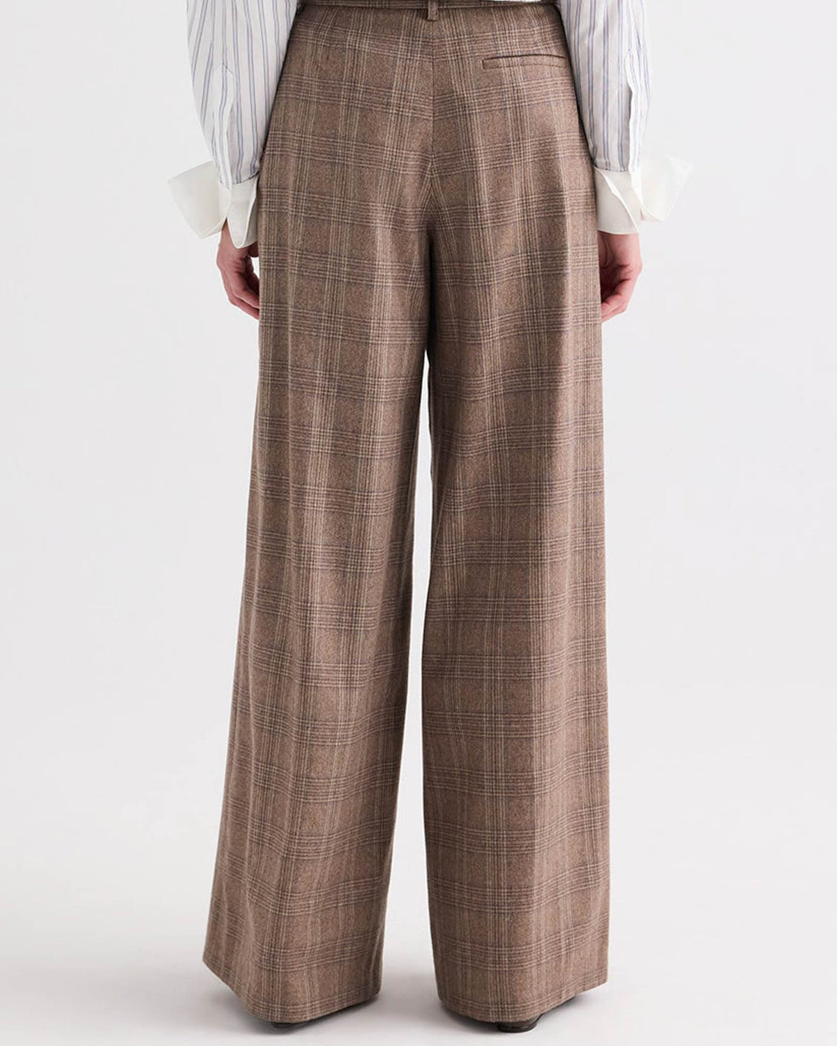 Avery Pant