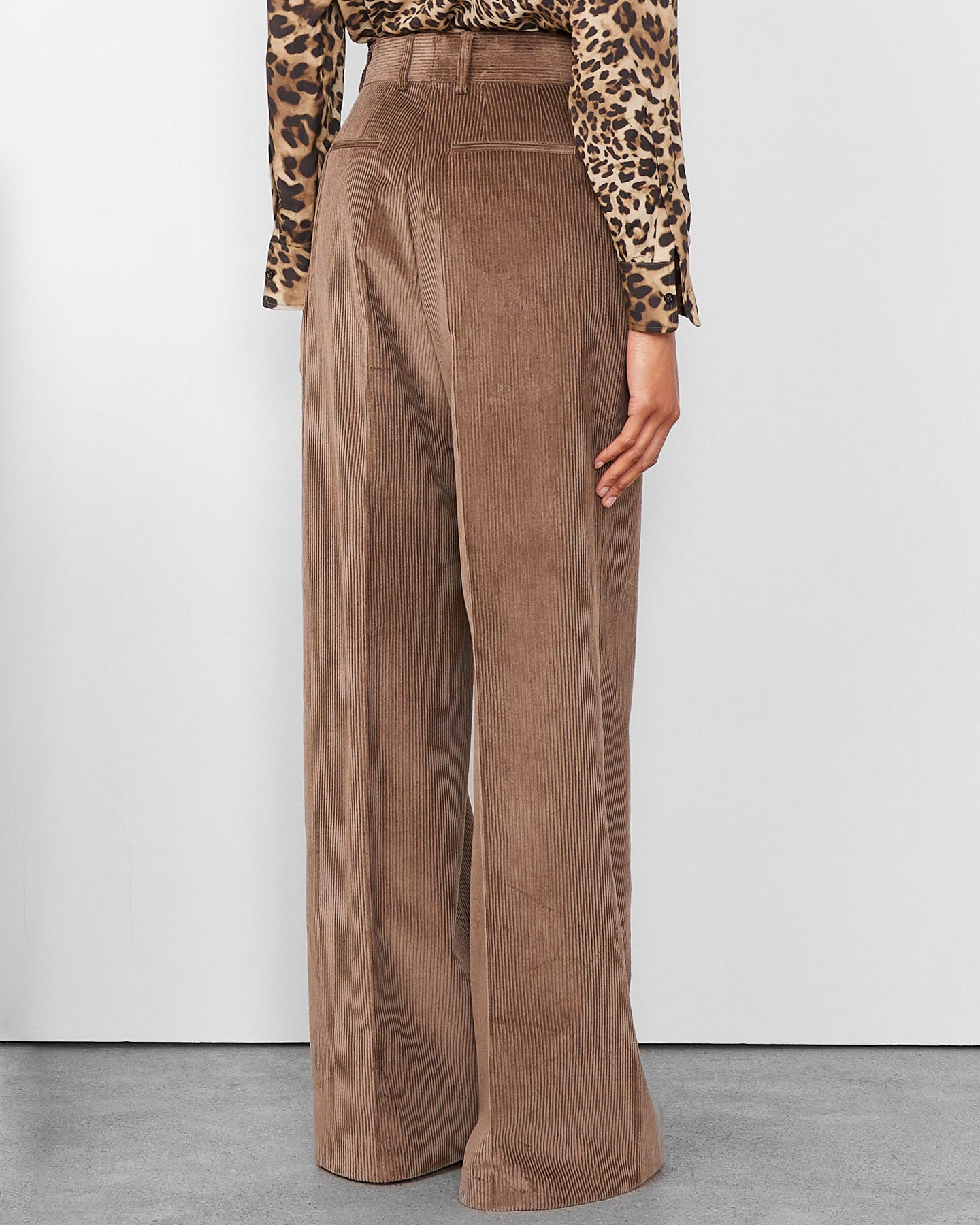 Pantalon en velours côtelé Rosa