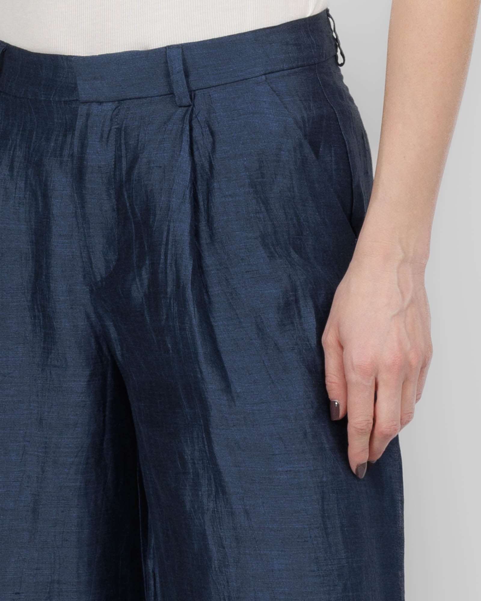 Allanah Mid Rise Trouser