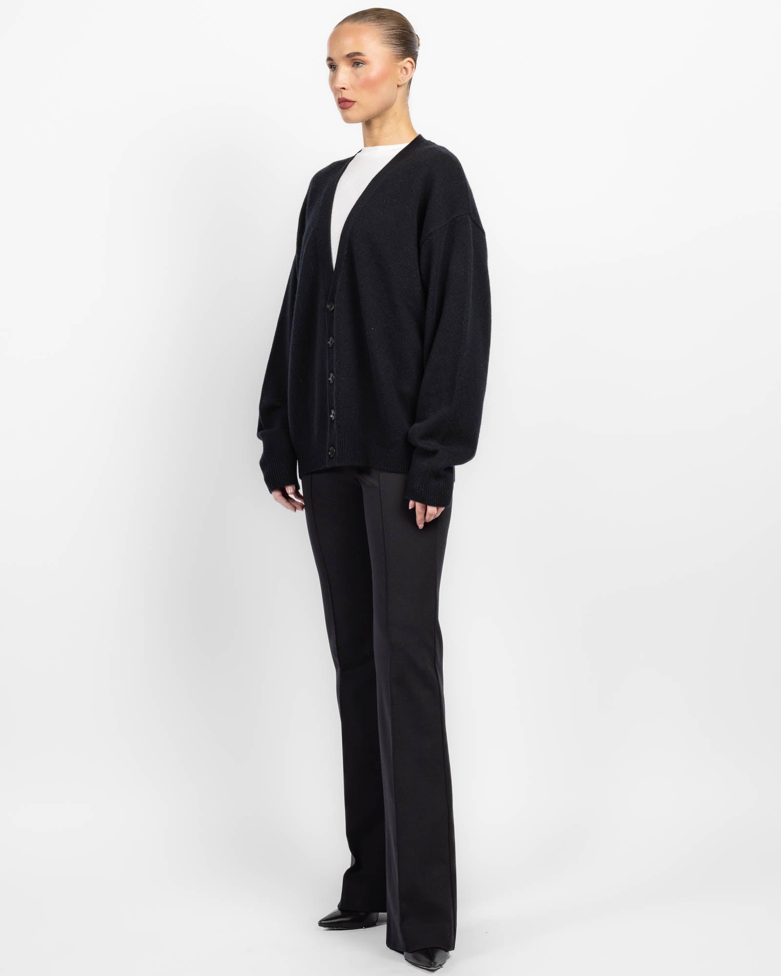 EXTREME CASHMERE Jonah Cardigan