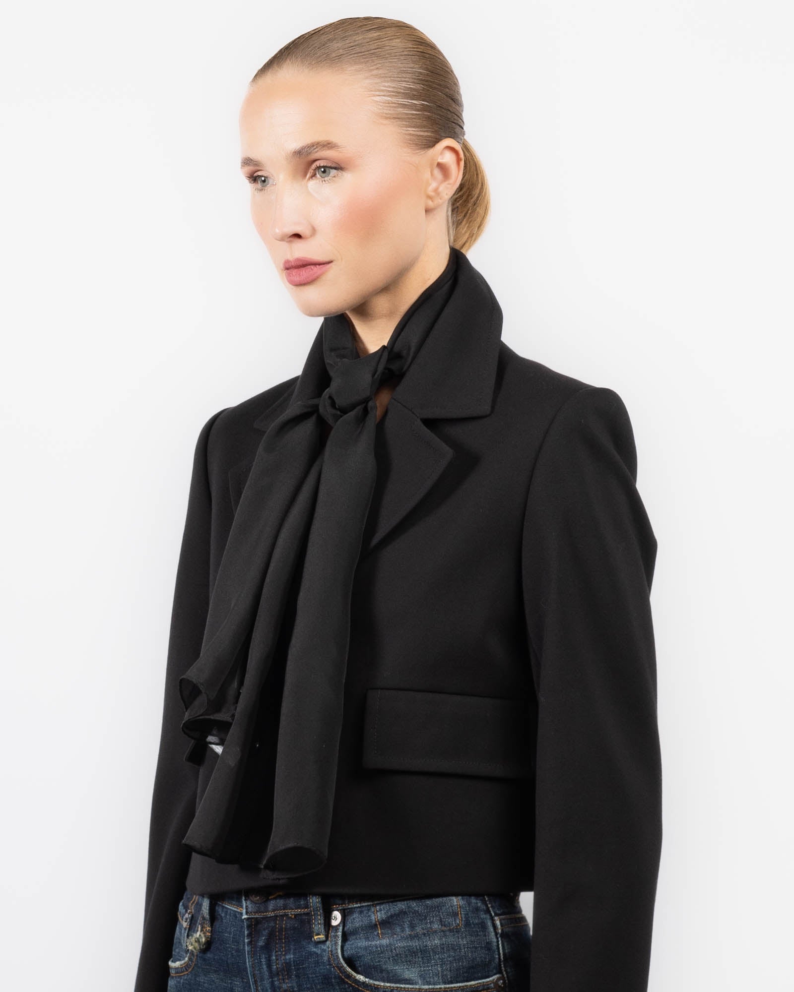 Écharpe légère et transparente