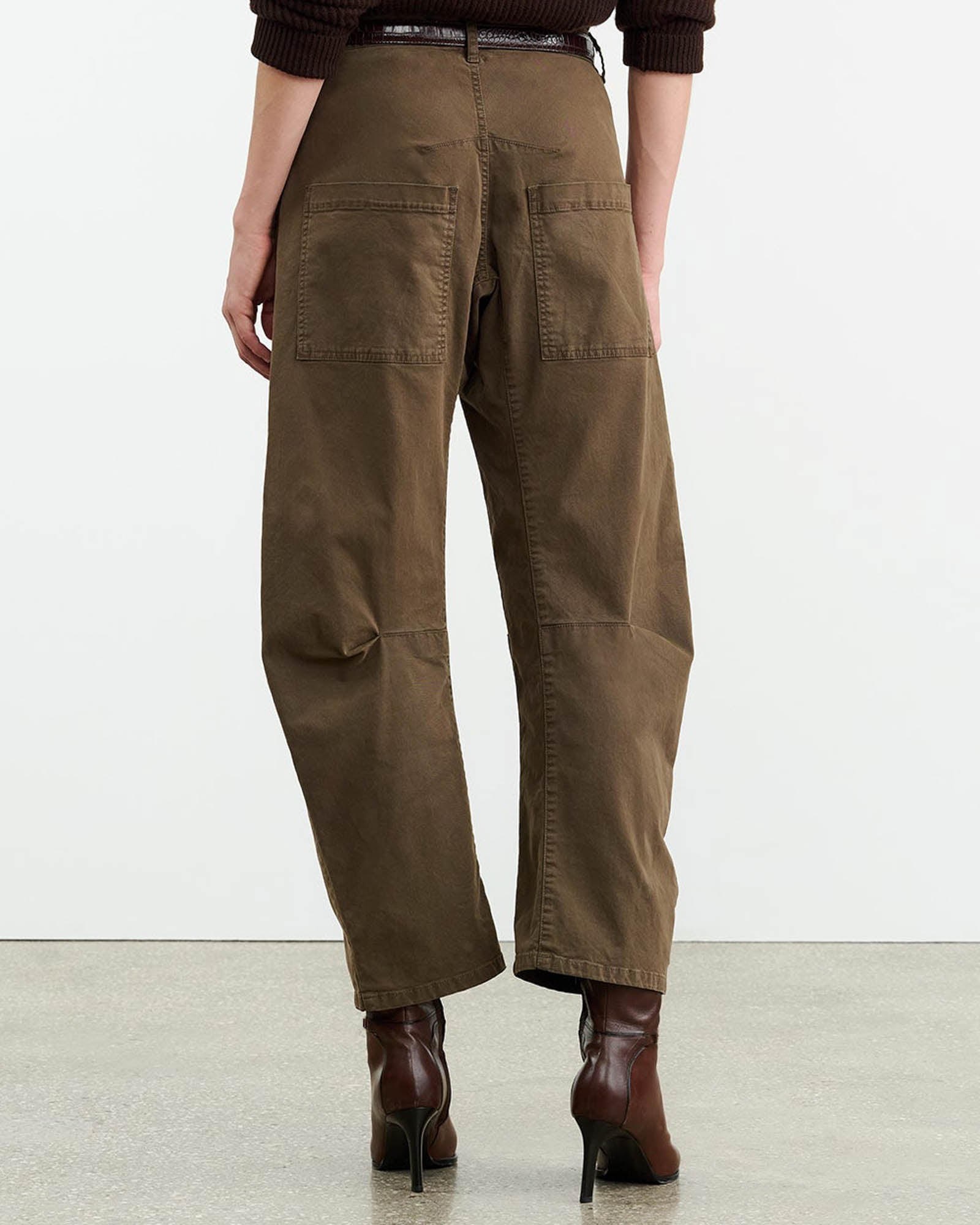 Nili lotan pants store