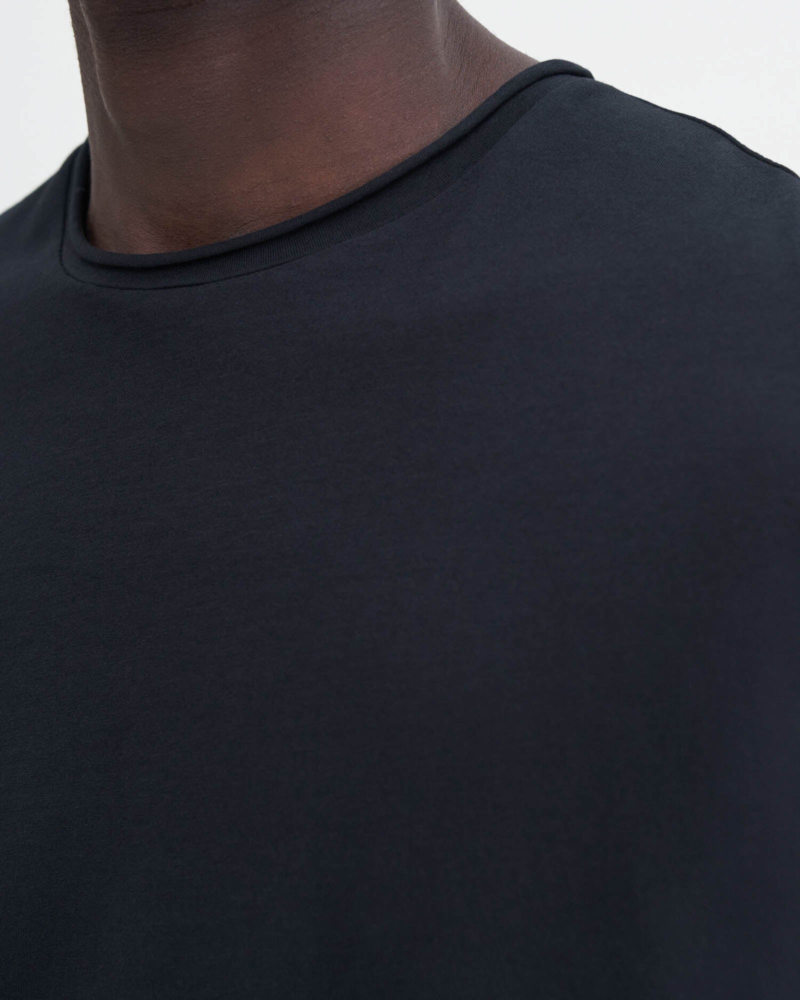 T-shirt à col roulé