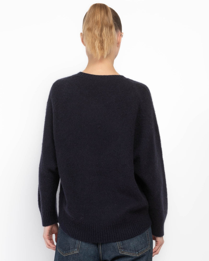 Round Neck Pullover