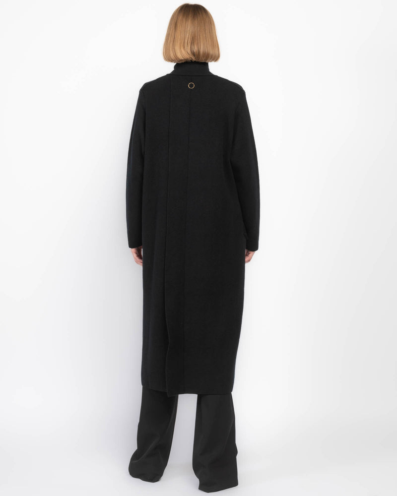 Itumi Coat With Belt