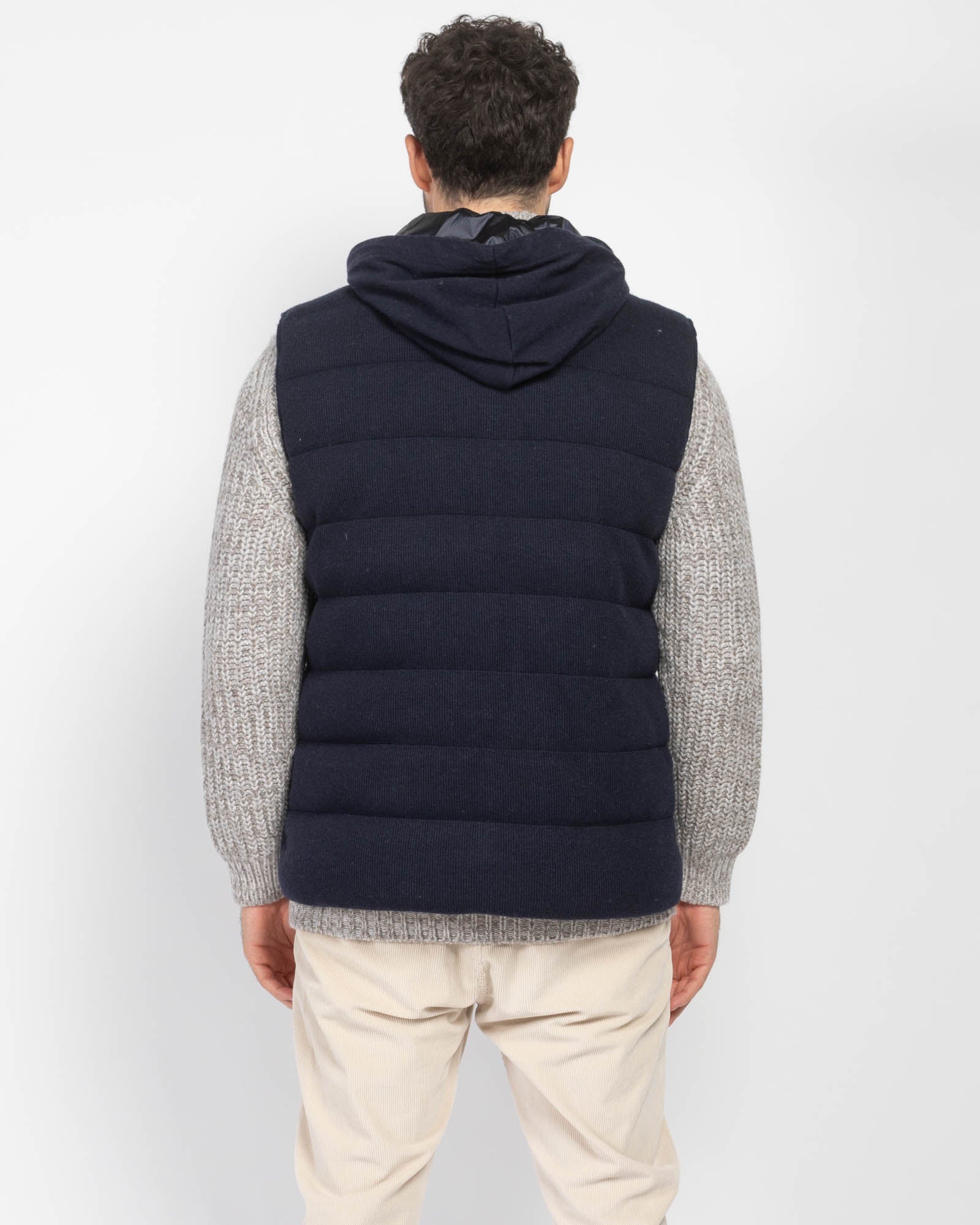 Lewis Gilet