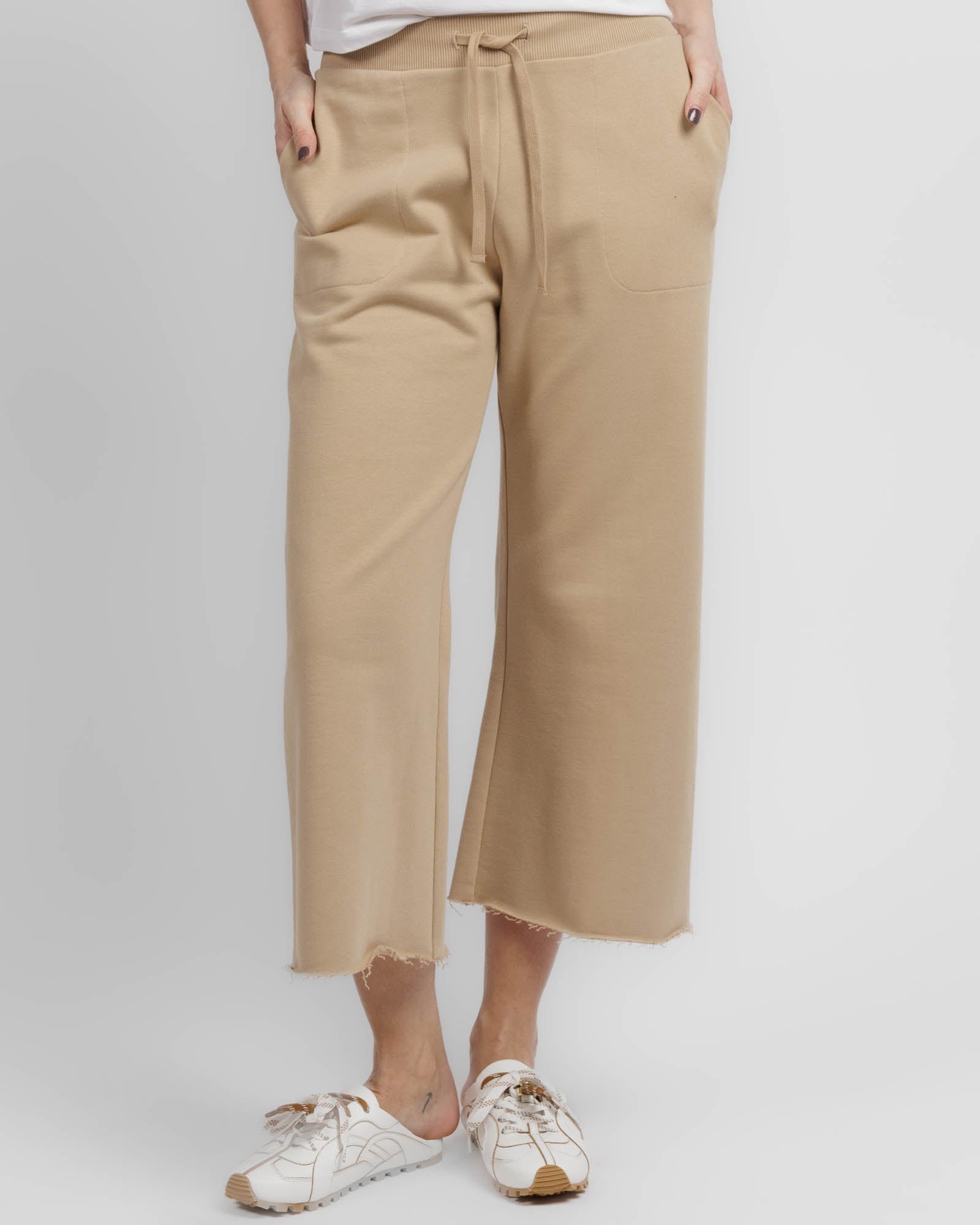 Kane Crop Sweatpants