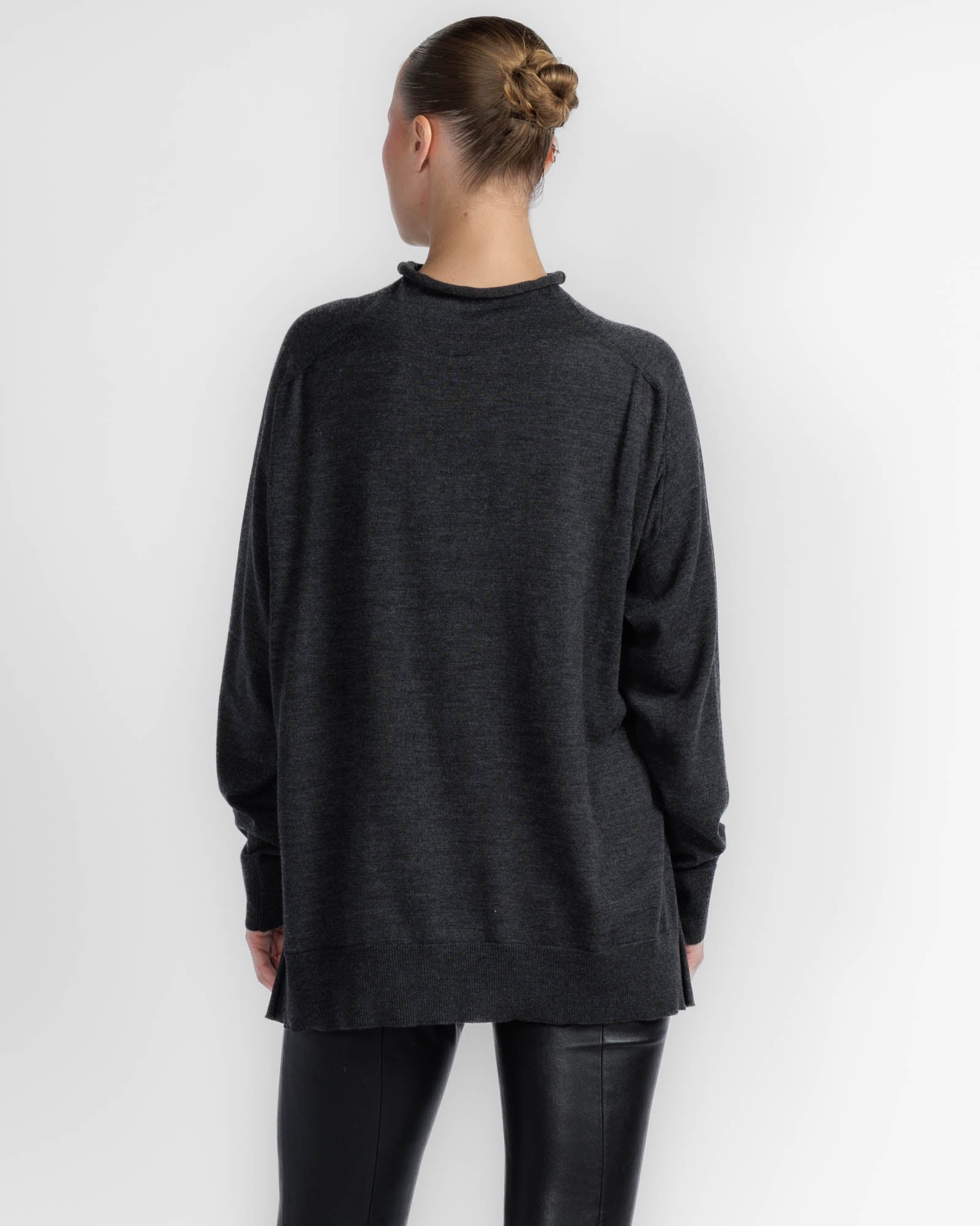 Long Sleeve Sweater 37