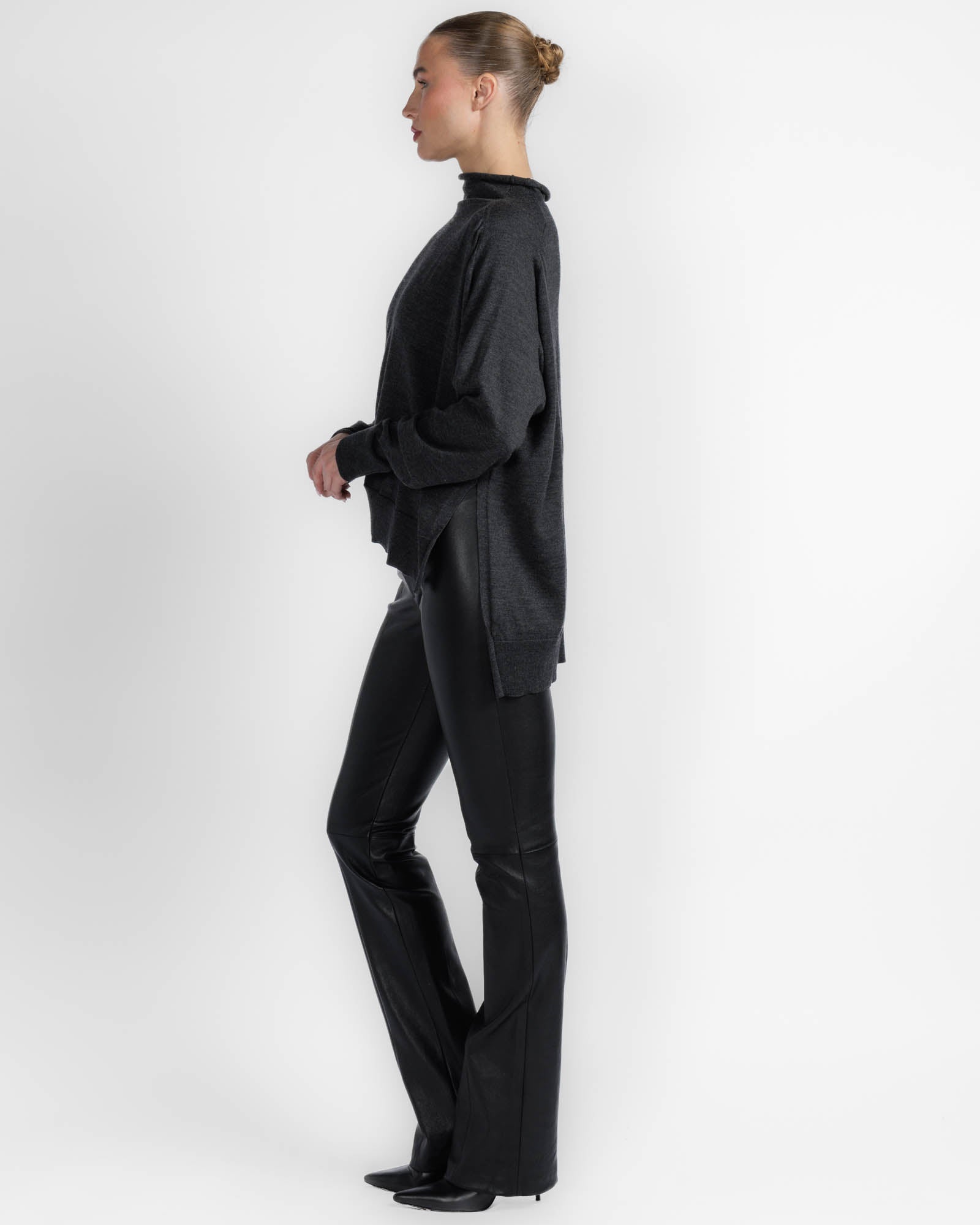 Long Sleeve Sweater 37