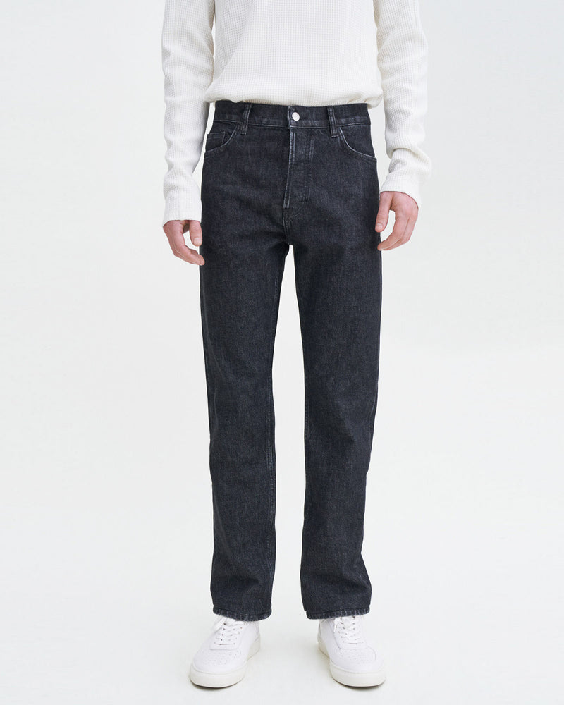 Tapered Jeans