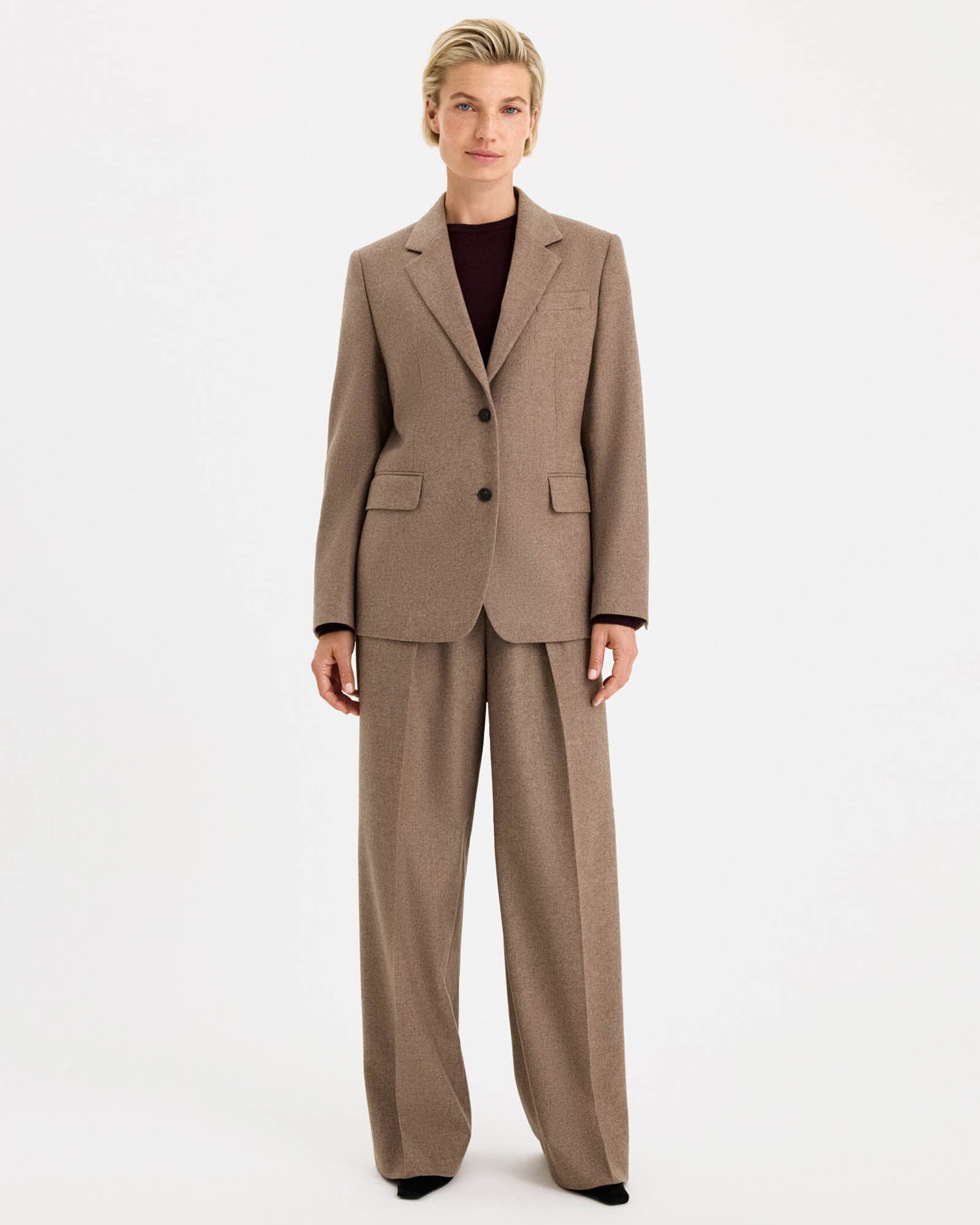 Delilah Blazer