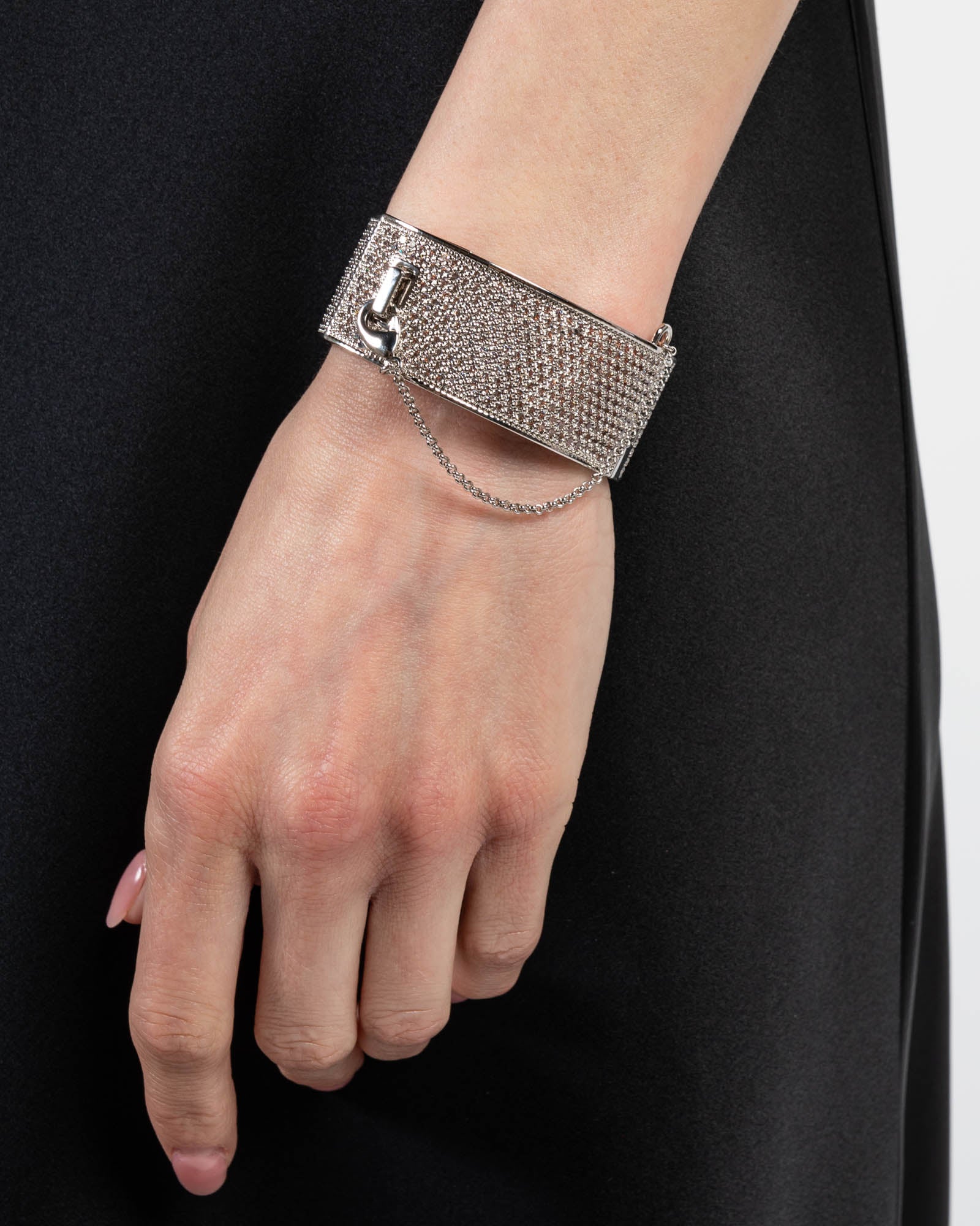 Pavé Chain Cuff