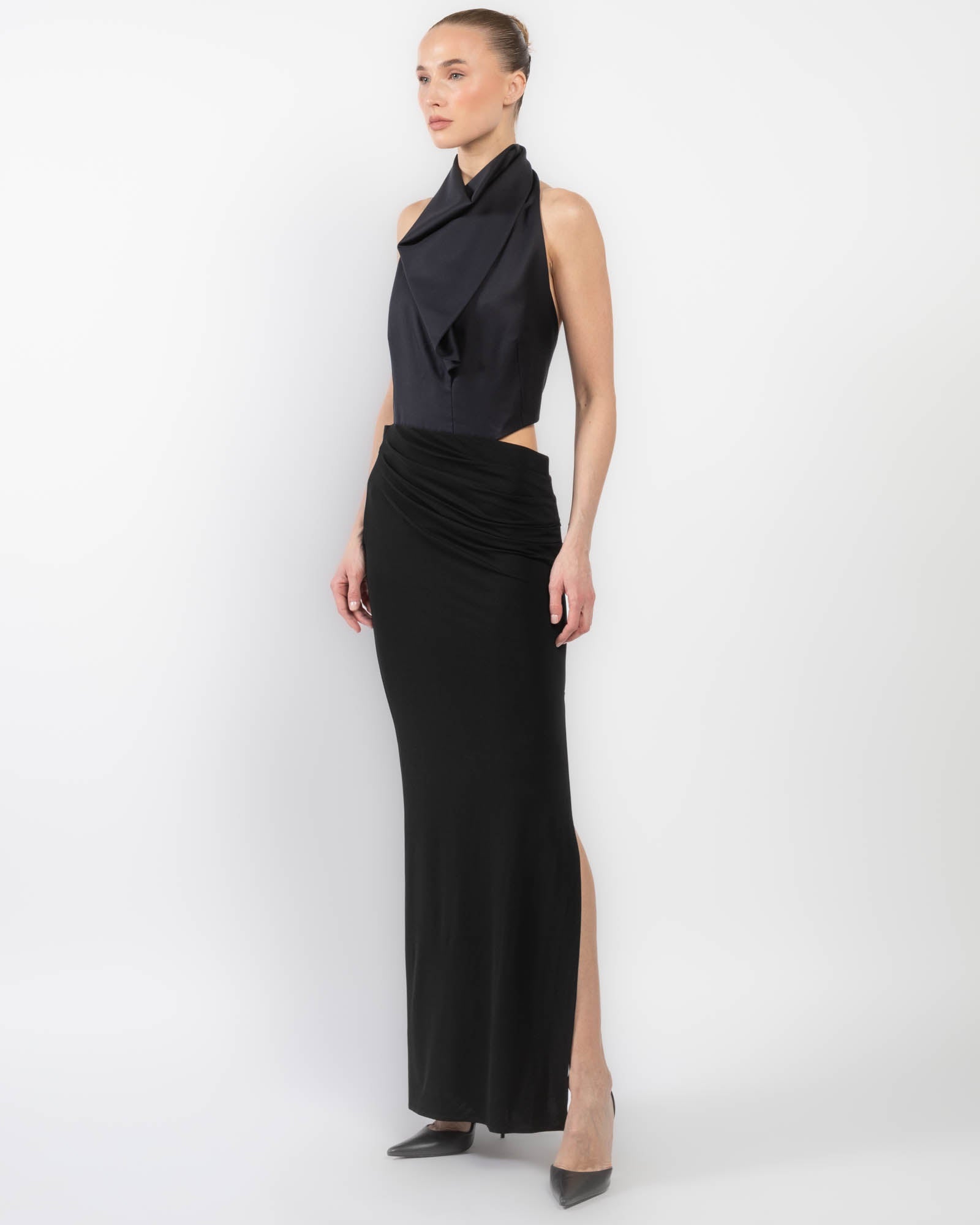 Robe à col bénitier