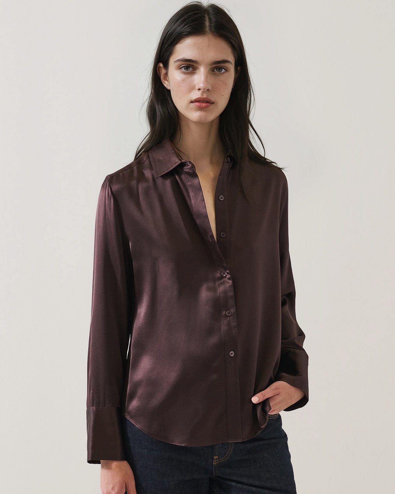 Chemise longue en satin de soie