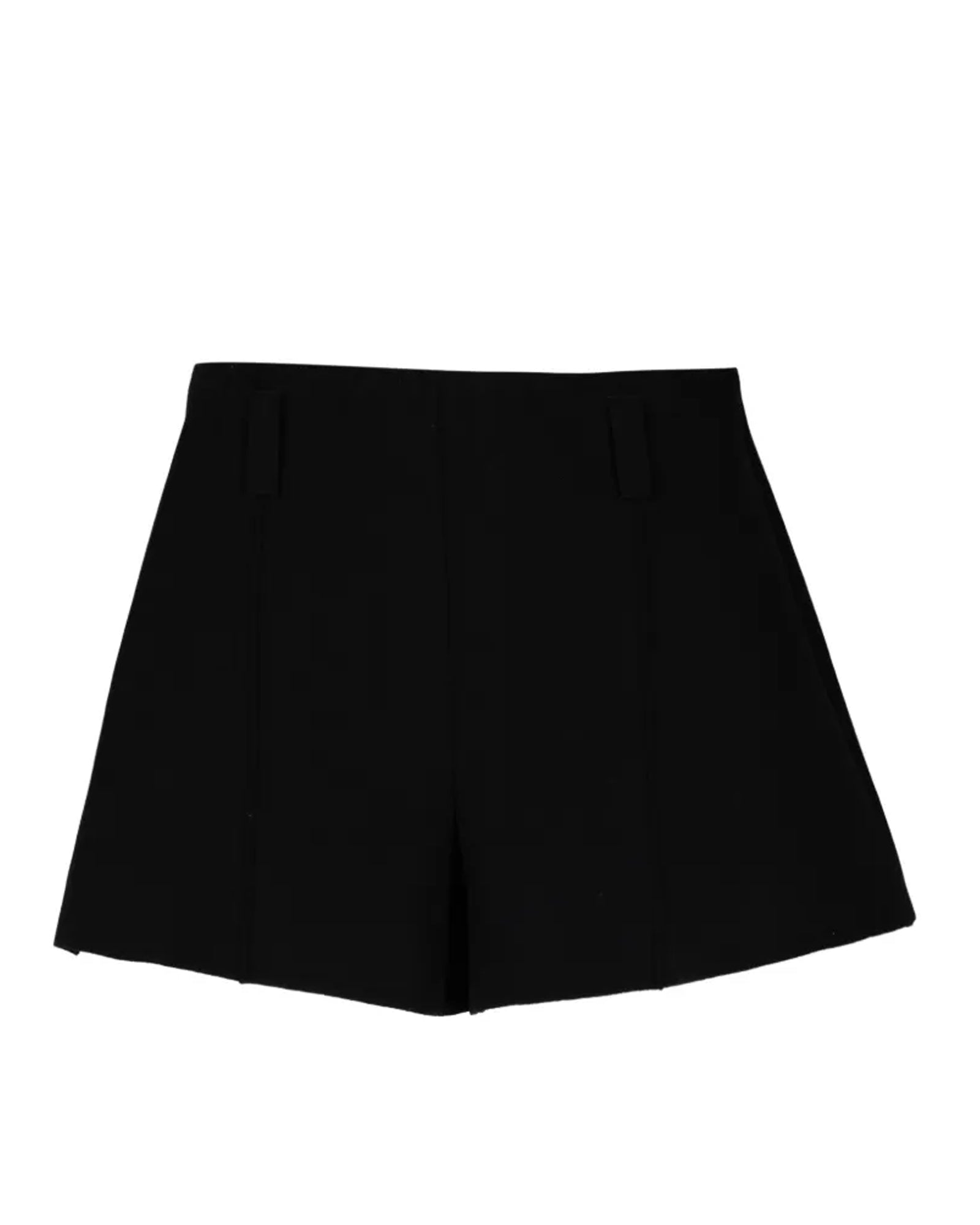 Camilla Short