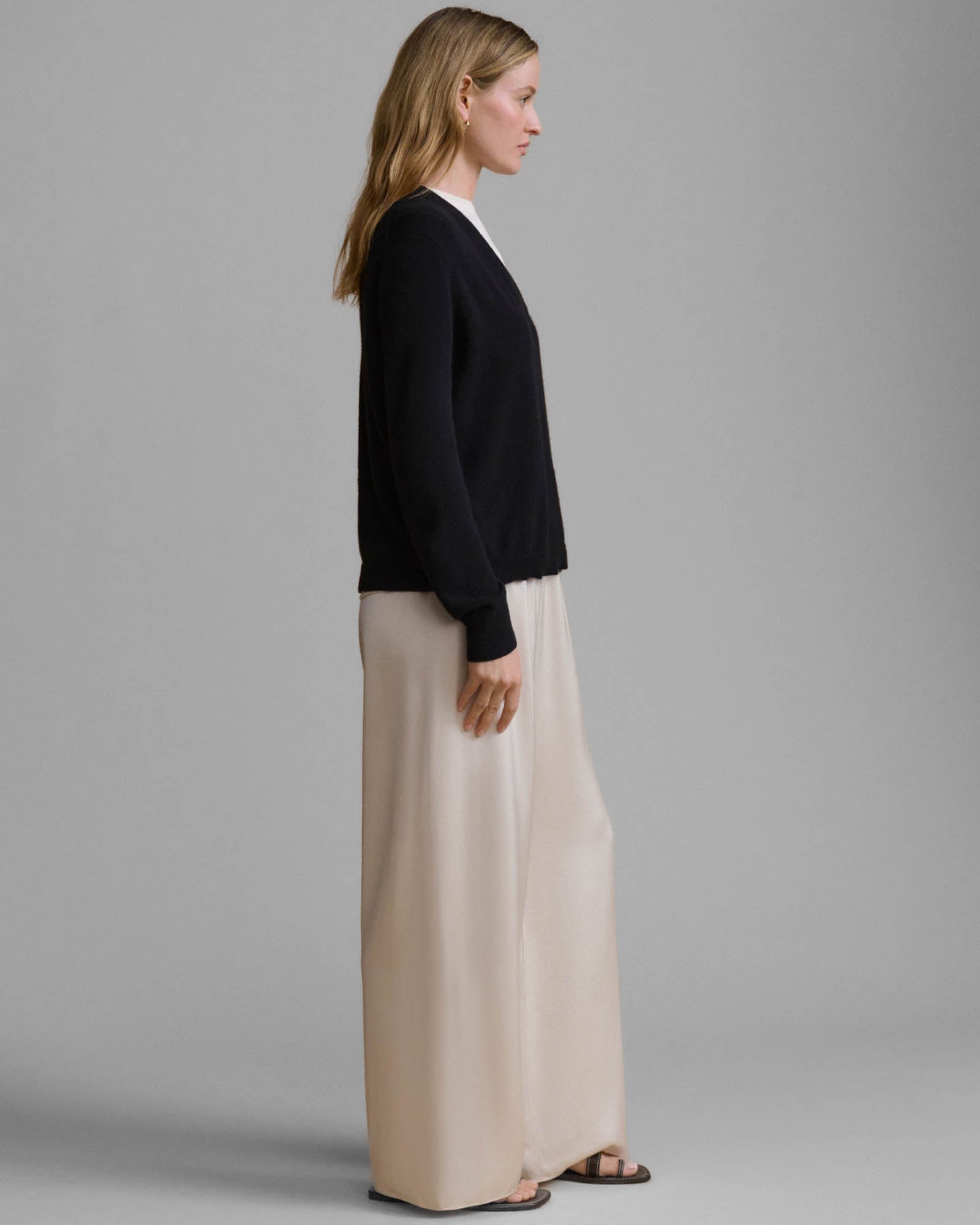 Flynn Cashmere V-Neck