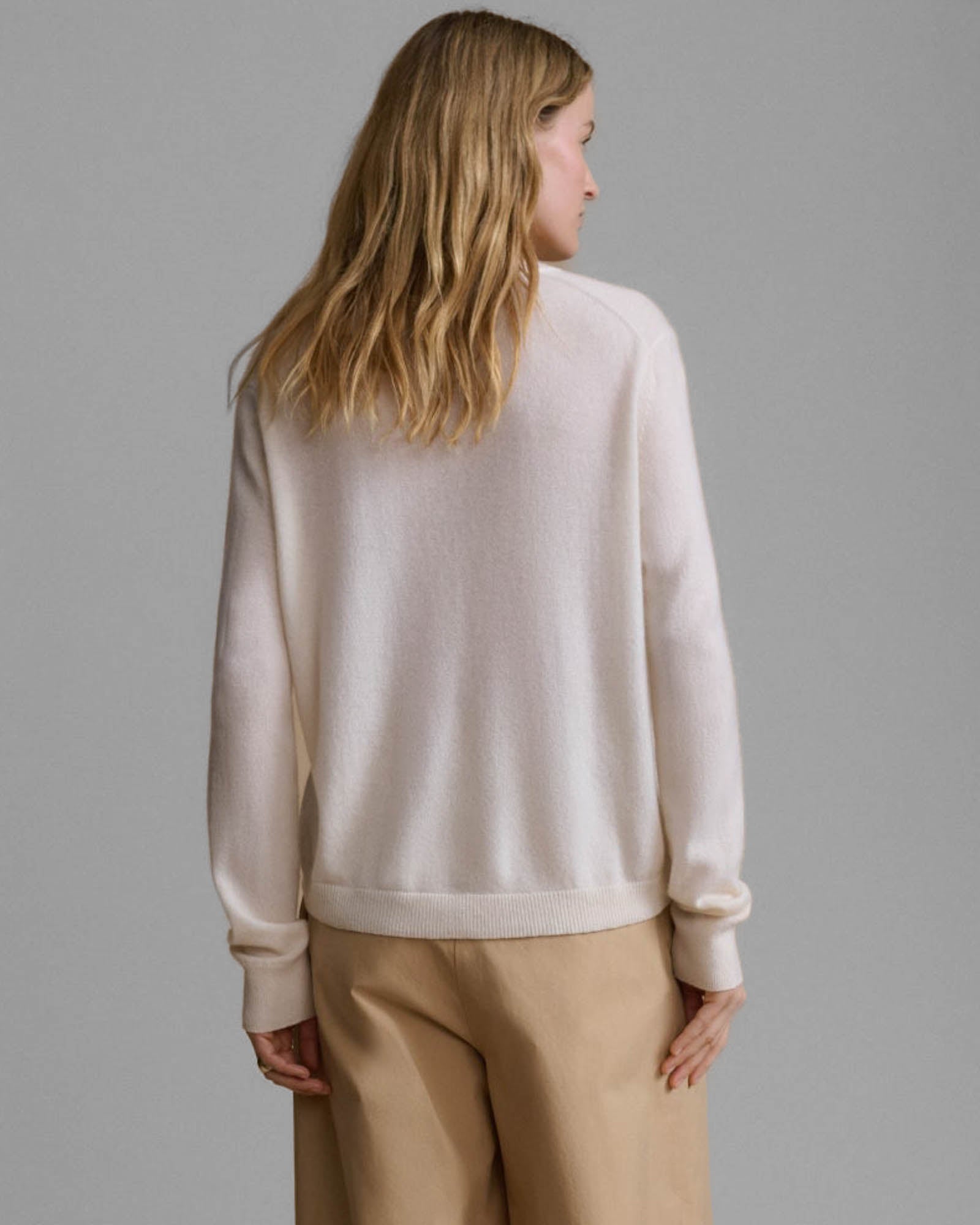 Flynn Cashmere V-Neck