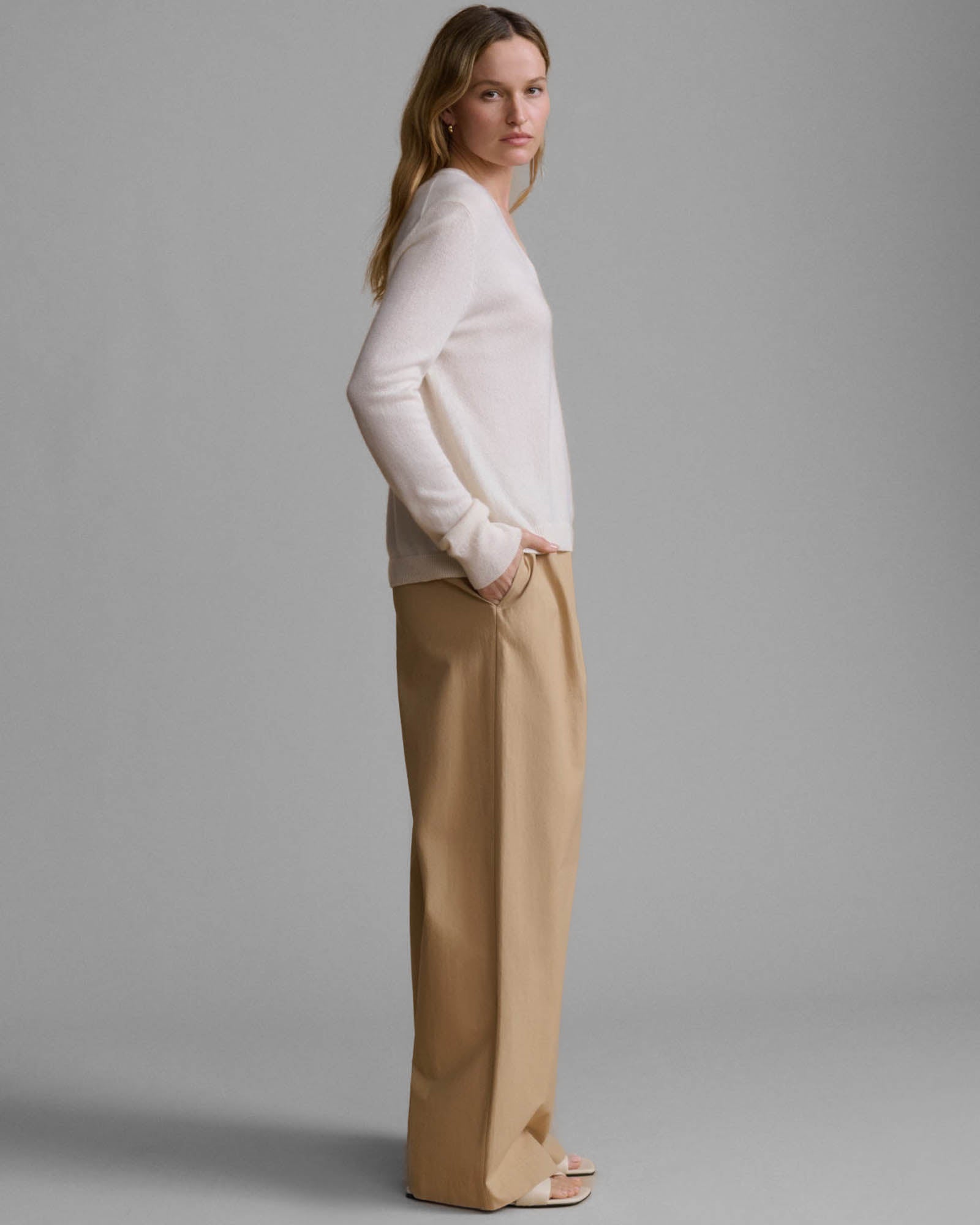 Flynn Cashmere V-Neck