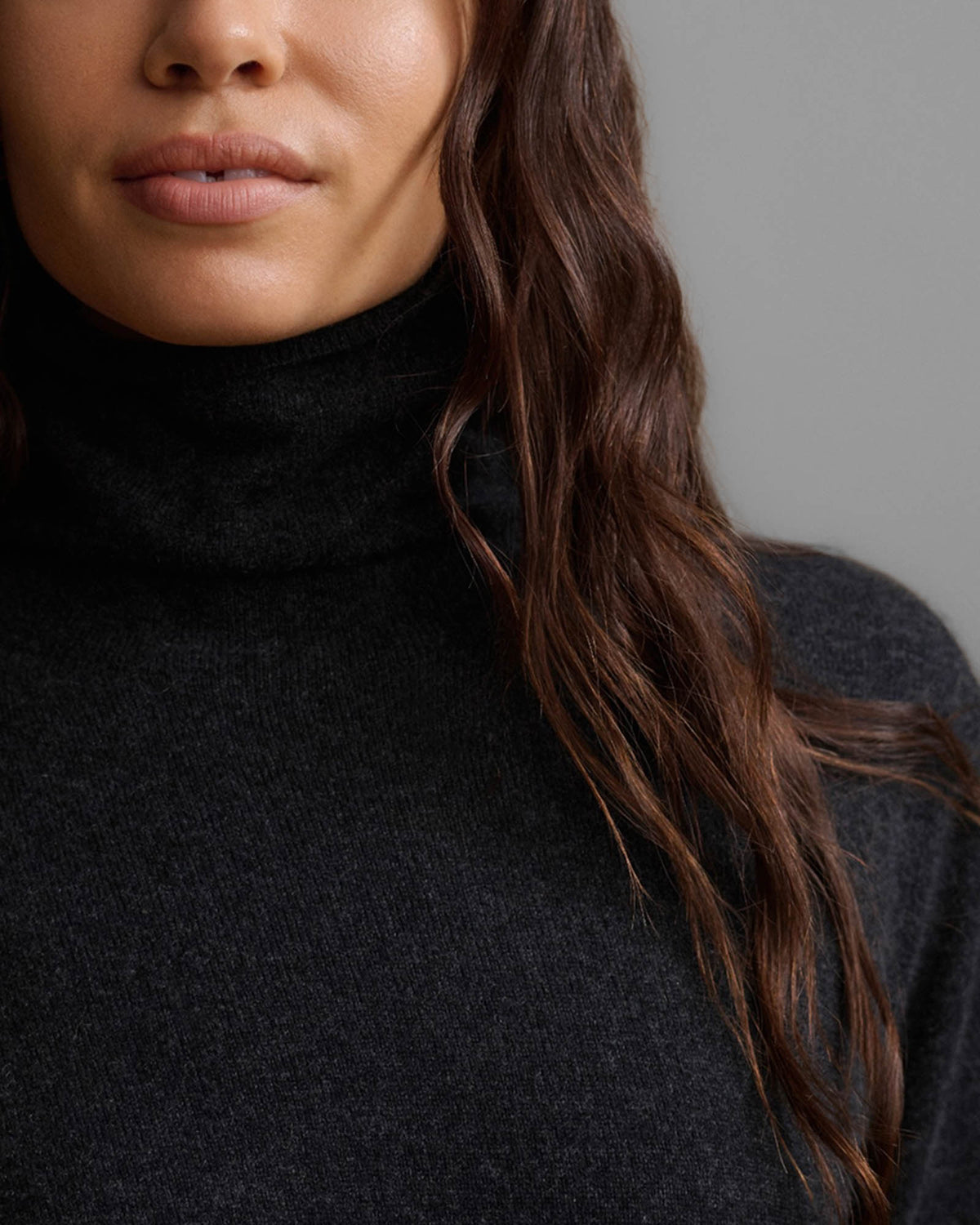 Flynn Turtleneck
