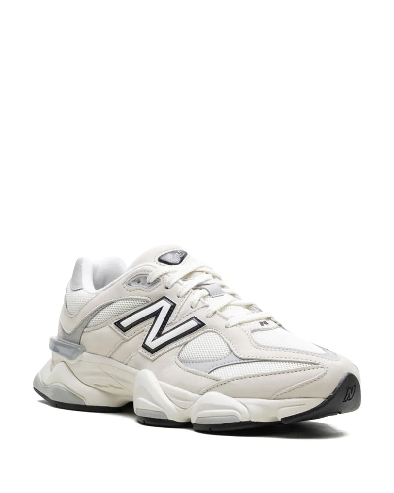 U9060ZGF Sneakers