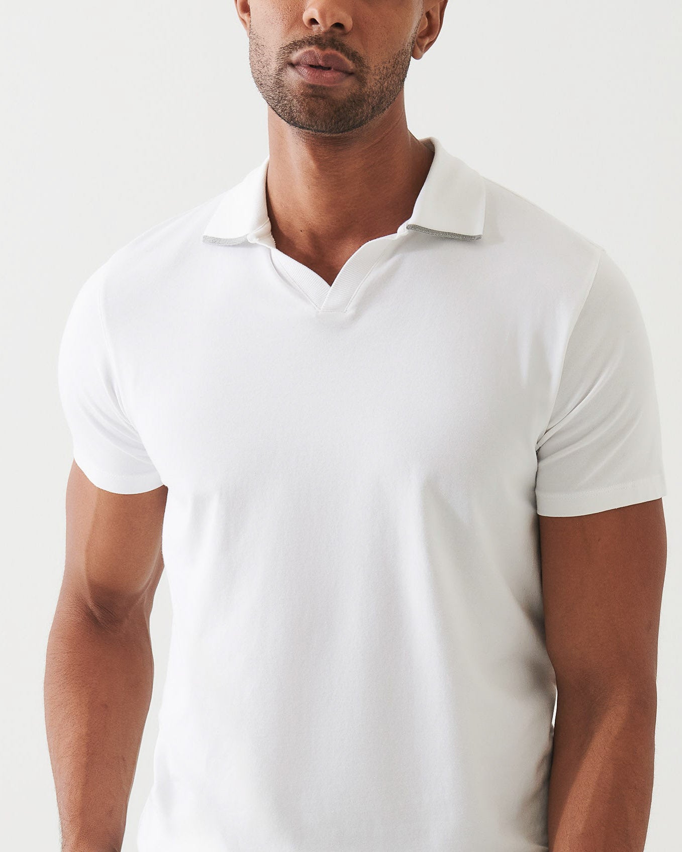 Stretch Tipped Open Polo
