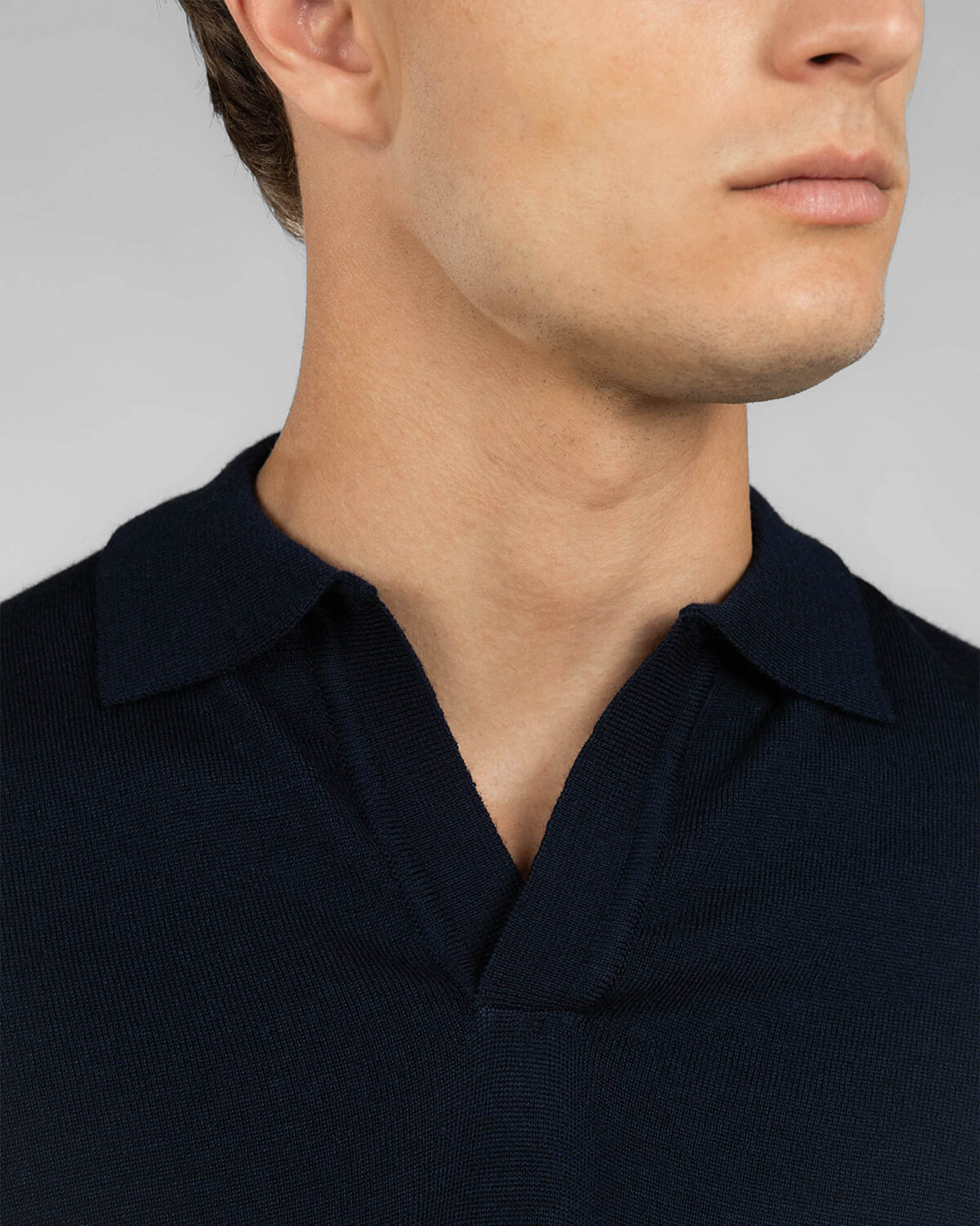 Buttonless Aur1  Polo