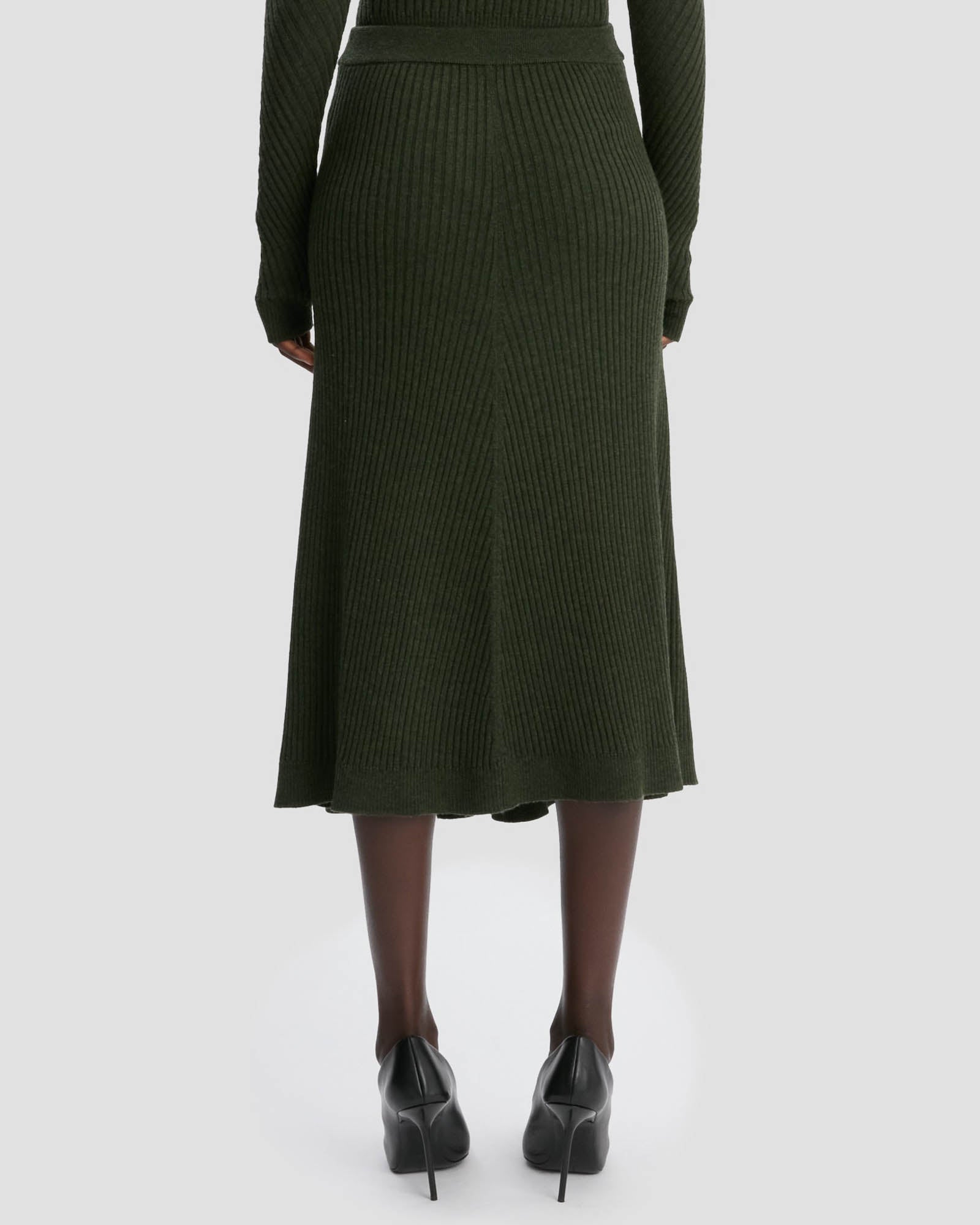 Ribbed Midi Skirt