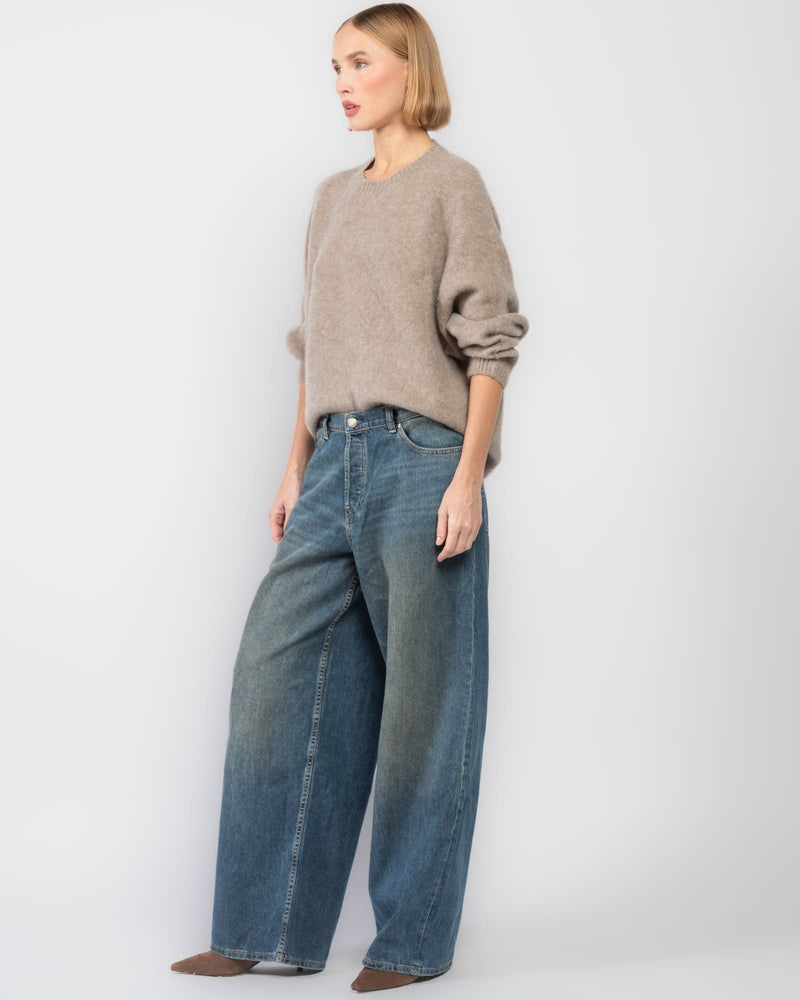 Razi Wide Barrel Jeans