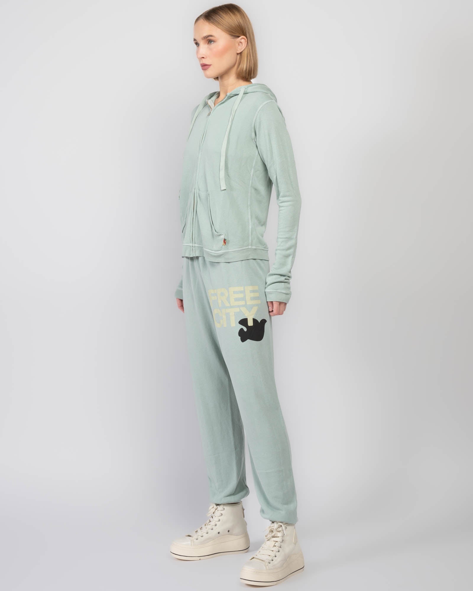 Sweat à capuche Superfluff