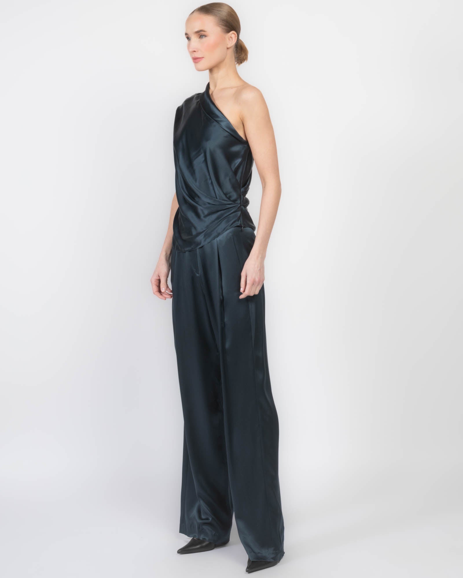 Haut à revers asymétrique