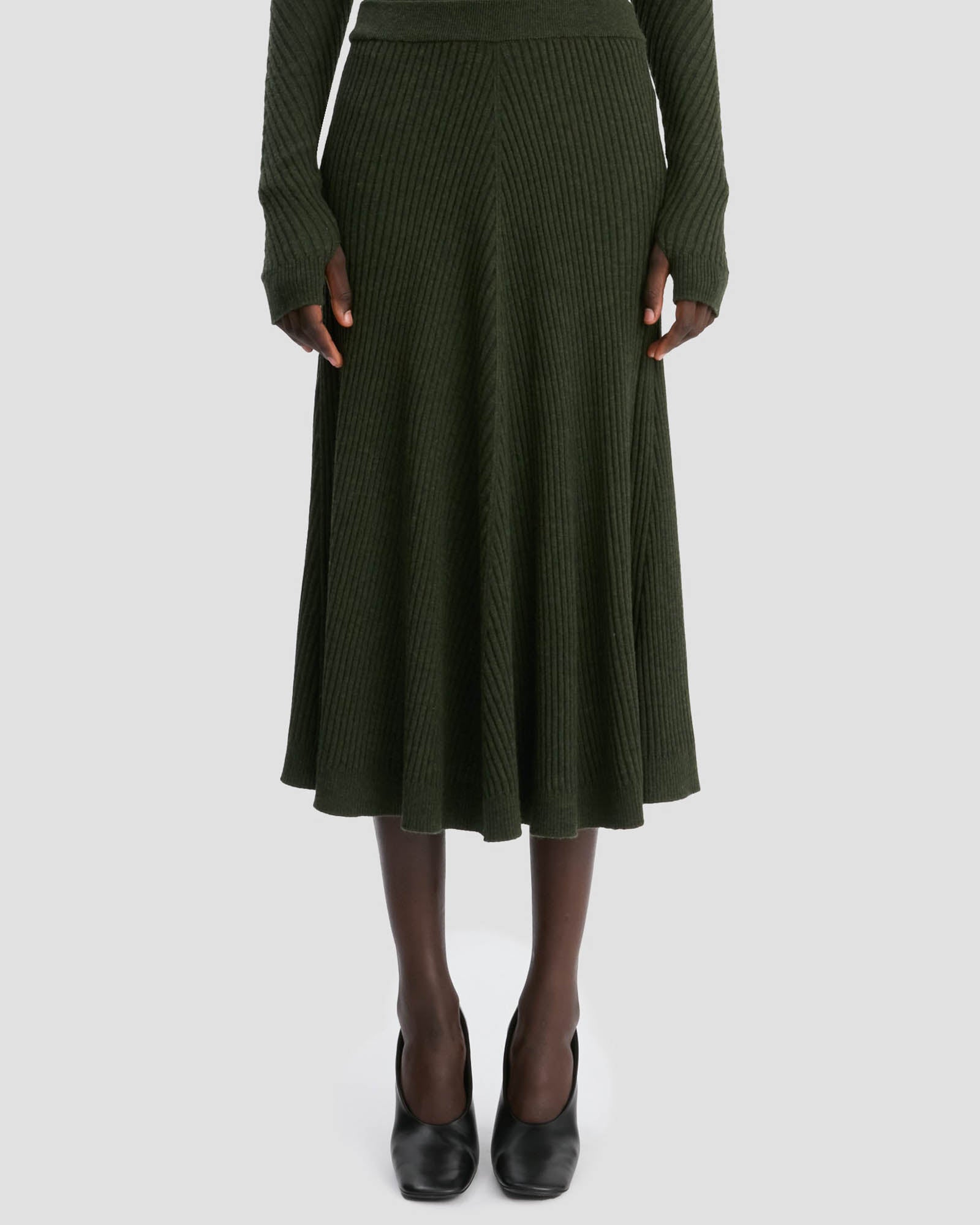 Ribbed Midi Skirt