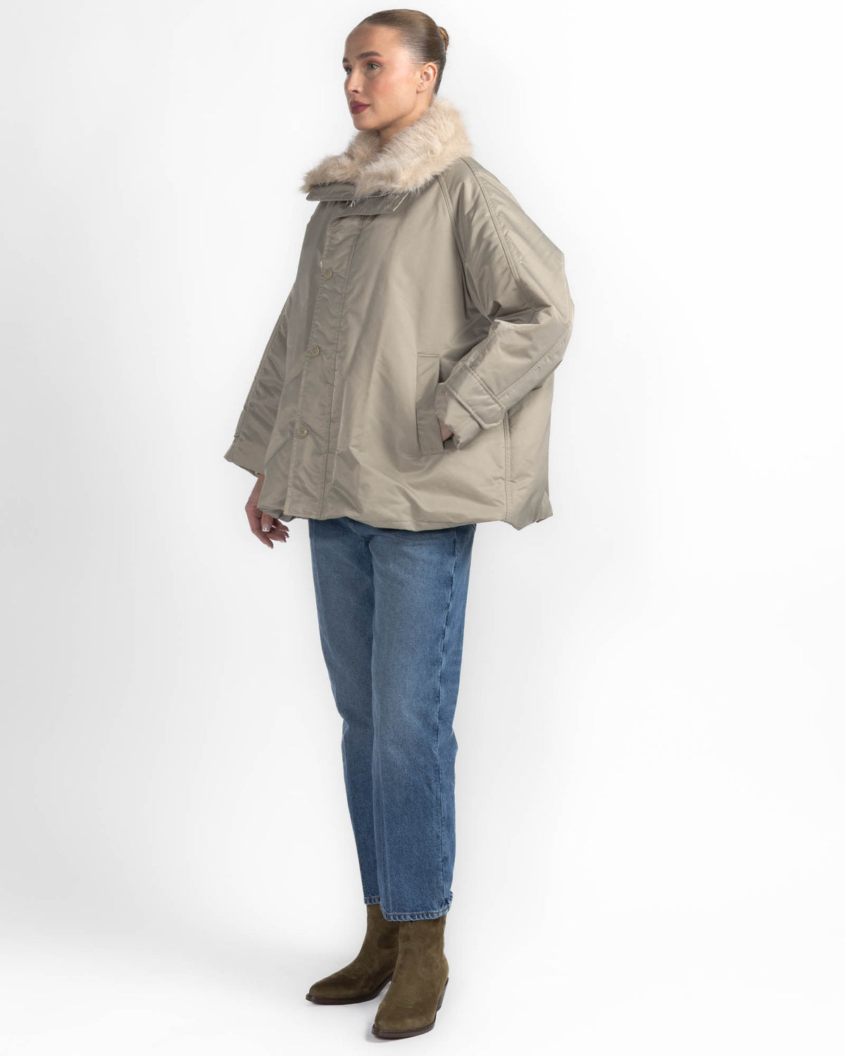 U-Bench Mid Jacket