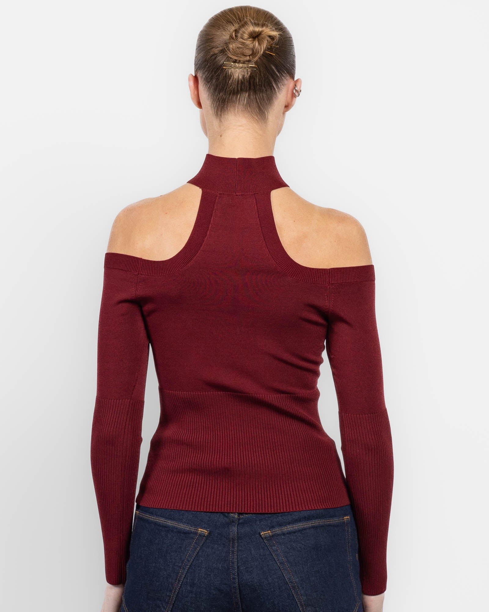 Lila Cold Shoulder Top