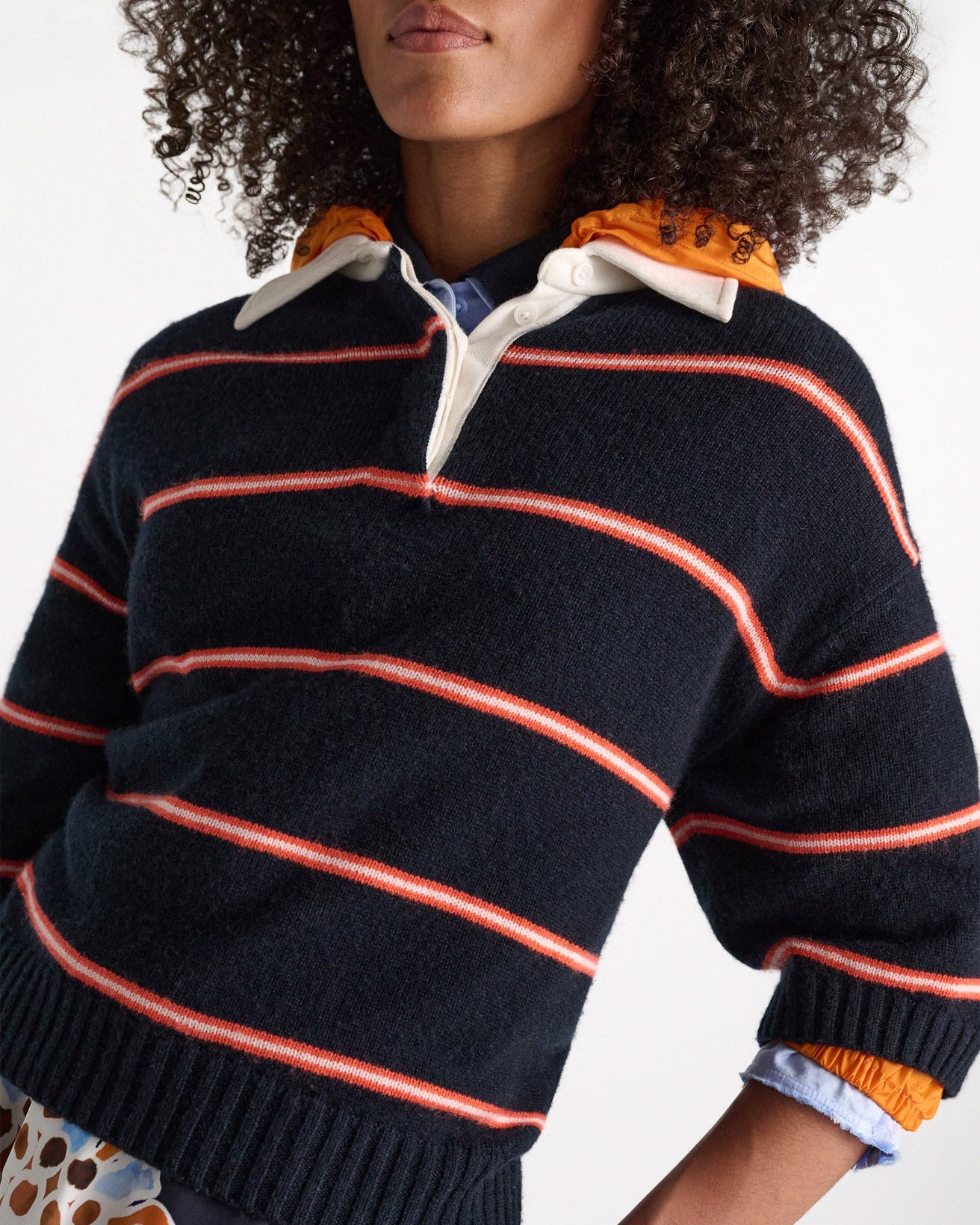 Sporty Statement Pullover