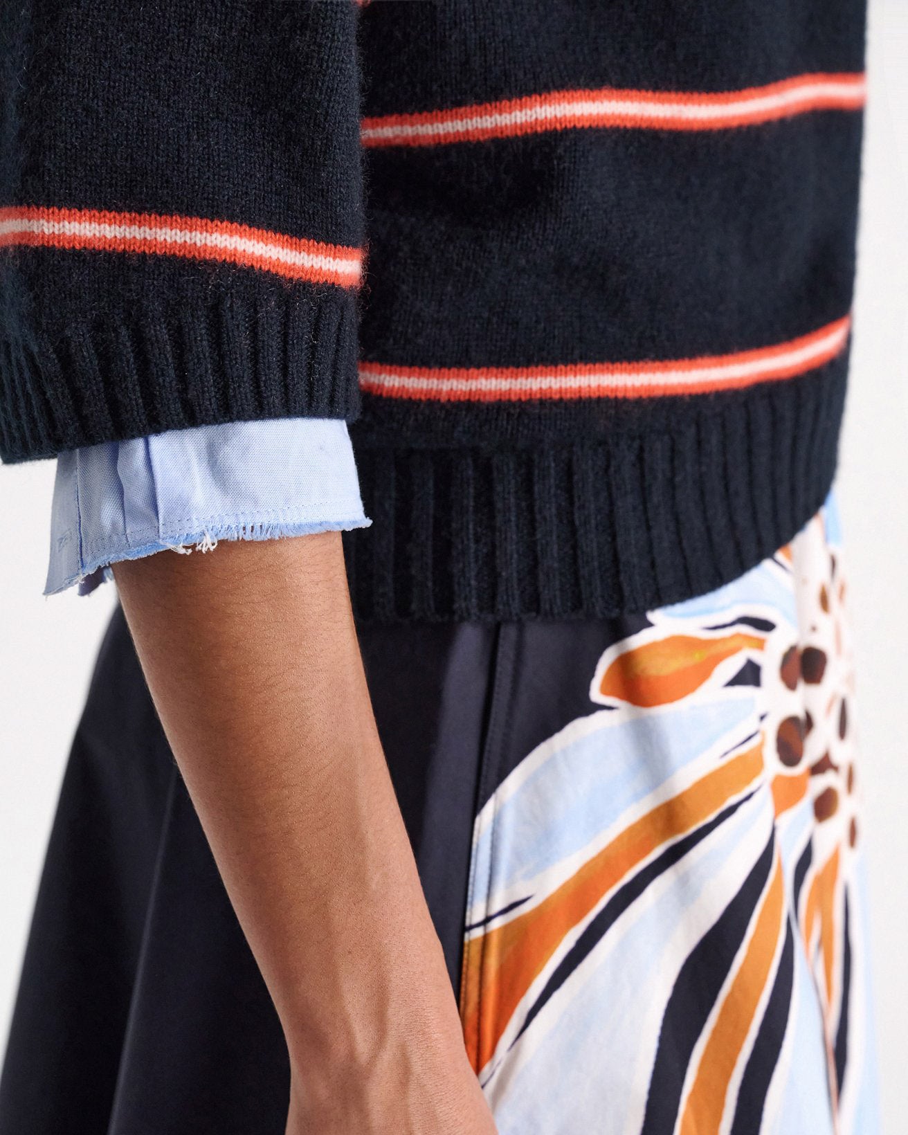 Sporty Statement Pullover