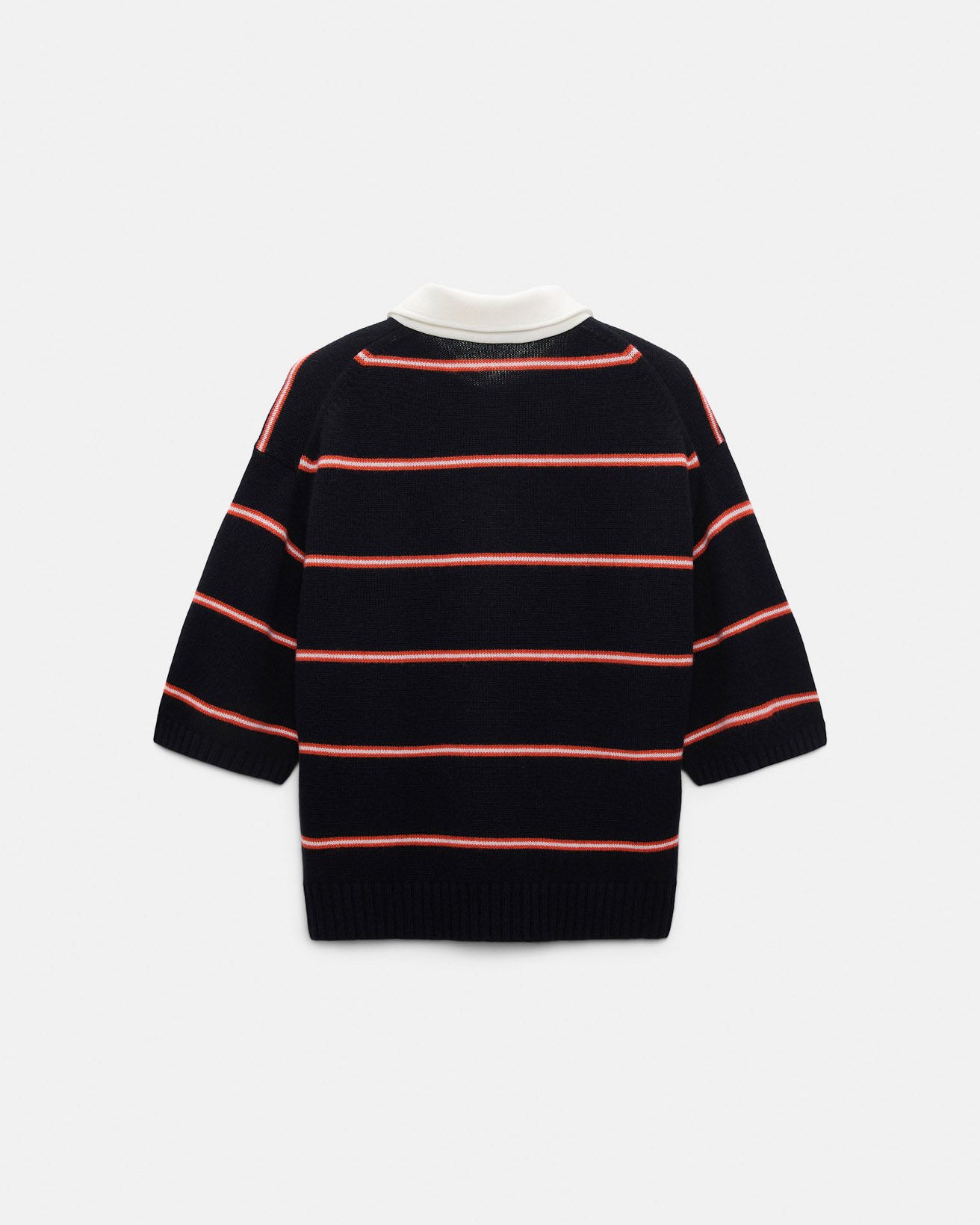 Sporty Statement Pullover