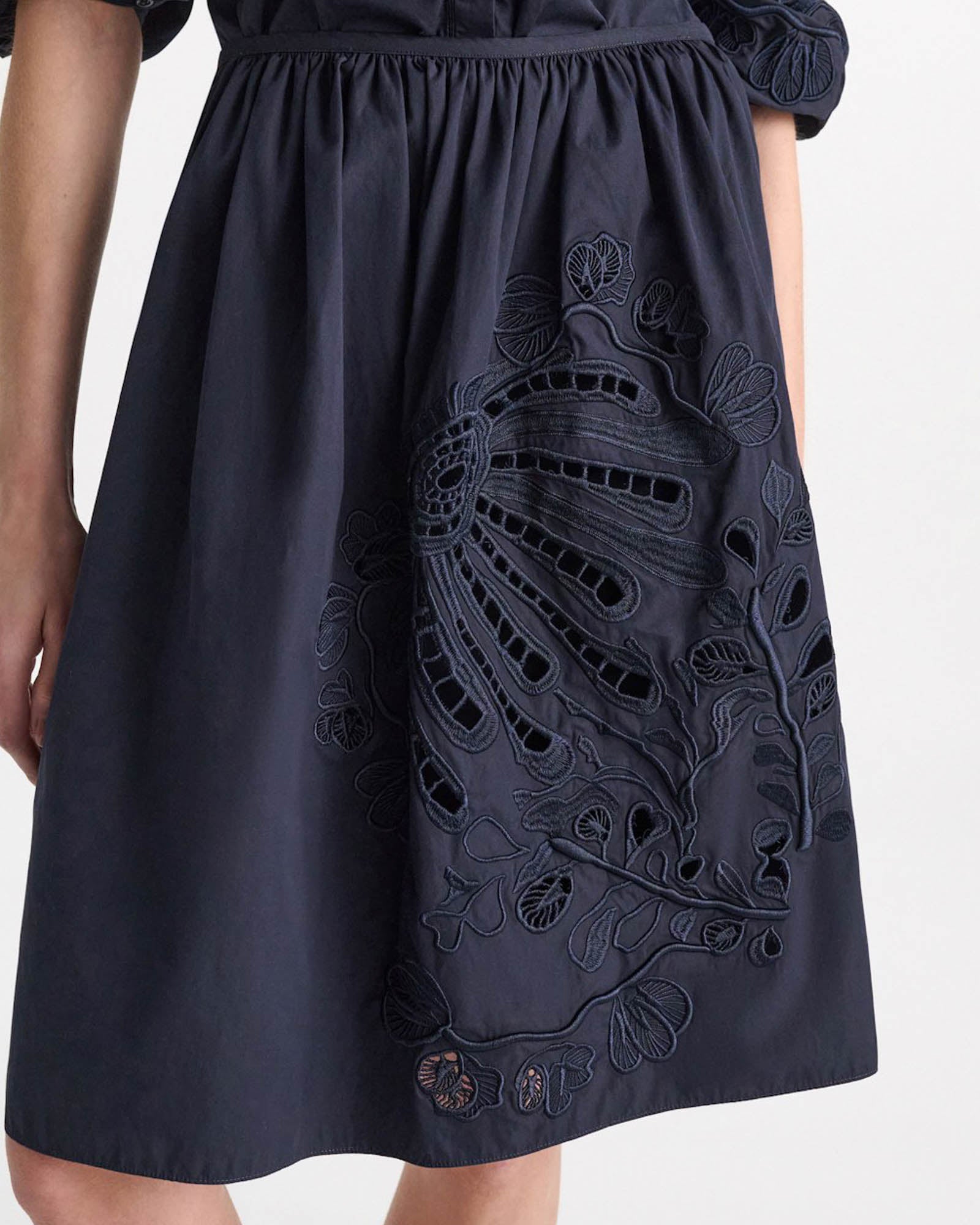 Embroidered Beauty Skirt