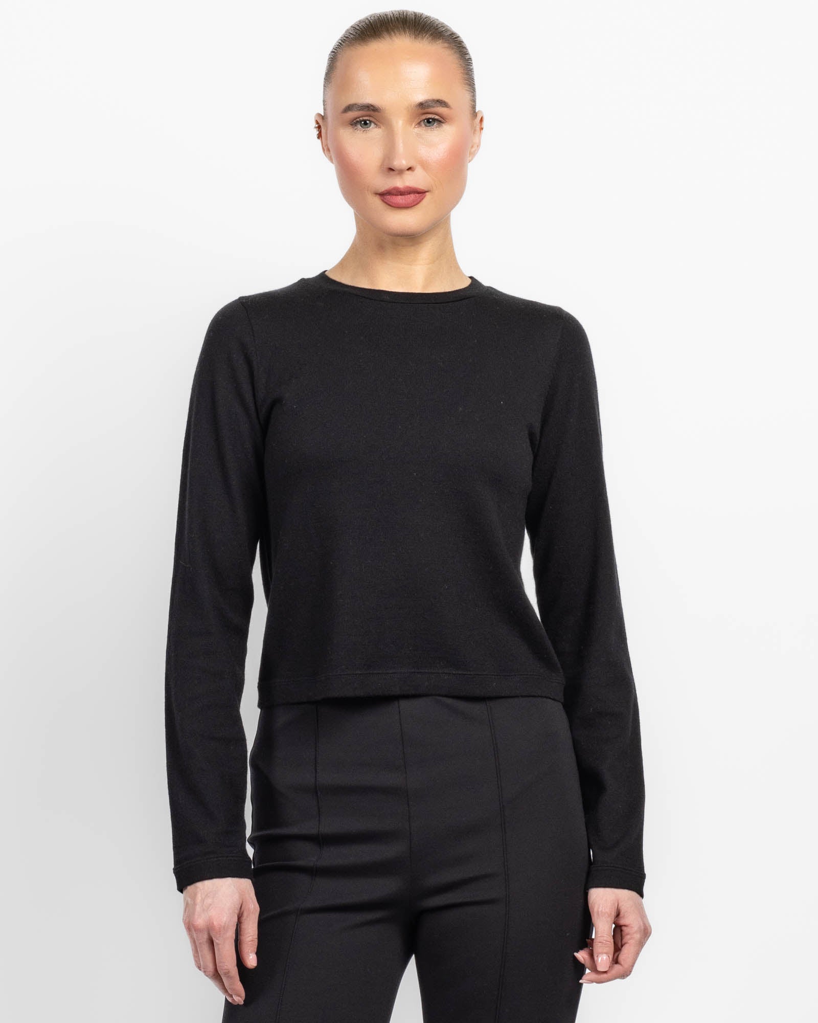 EXTREME CASHMERE Lisa Long Sleeve Crop Top
