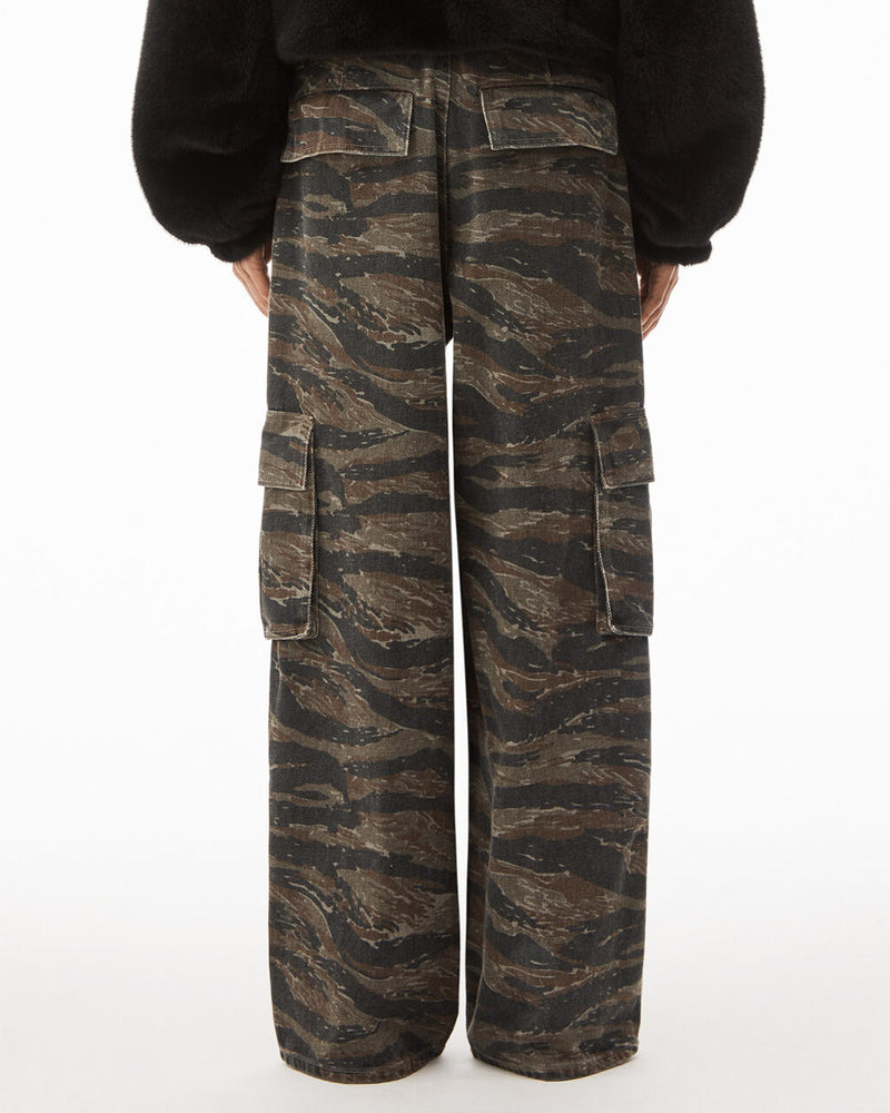 Camo Bagged Out Pocket Jeans