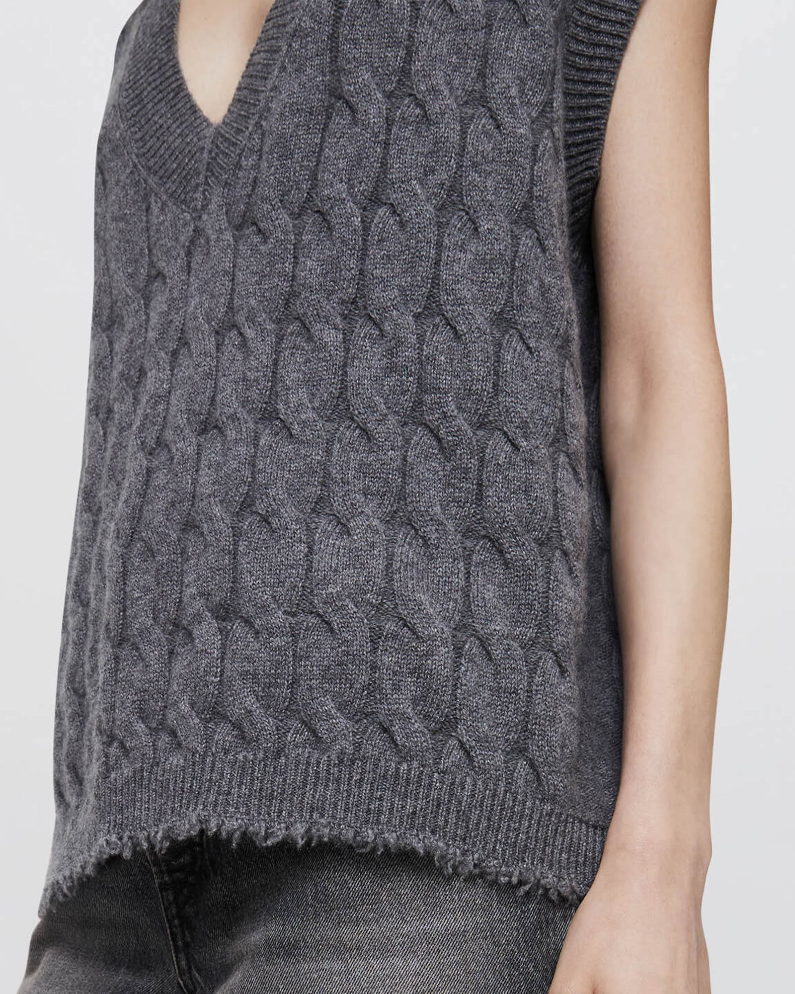 Cashmere Cable Vest